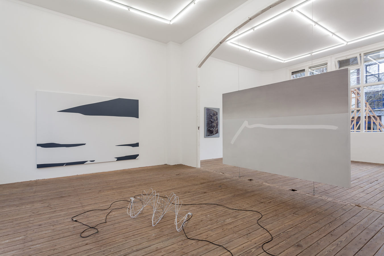Installation view; Spiros Hadjidjanos, Sara Ludy, Priscilla Tea; Galerie Gabriel Rolt (1