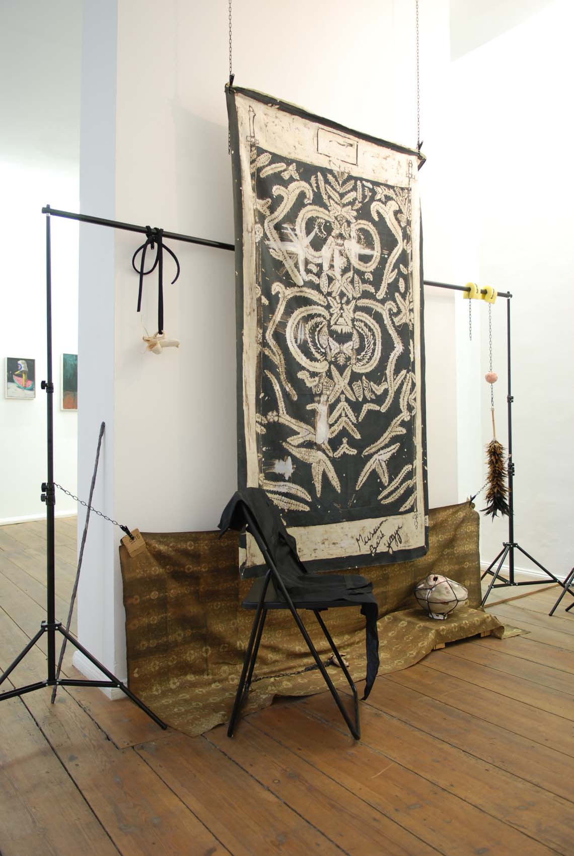 Ada Van Hoorebeke, Where Batik Belongs, 2016, installation view at Grimmuseum (6)