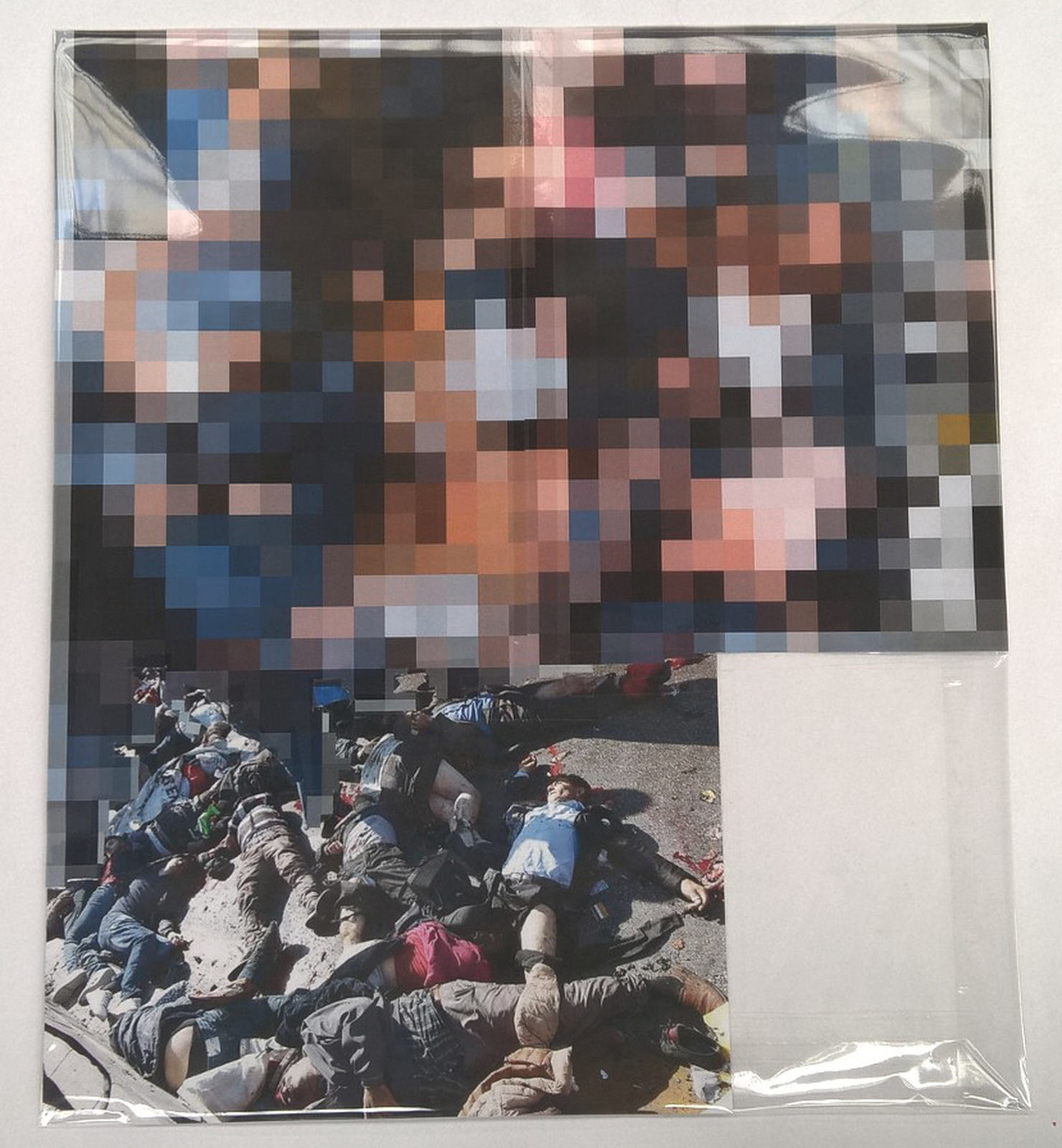 Pixel-Collage nº62, 2016, Prints, tape, transparent sheet, 47x41,5 cm