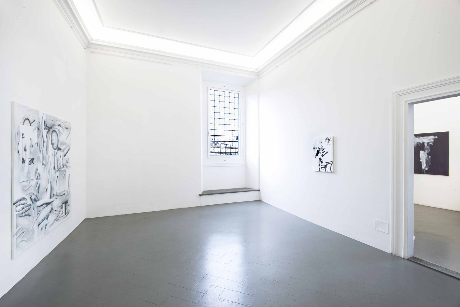 2.Installation View, Michael Debatty, Sofia Leiby, Alexander Lieck. Courtesy of Eduardo Secci Contemporary