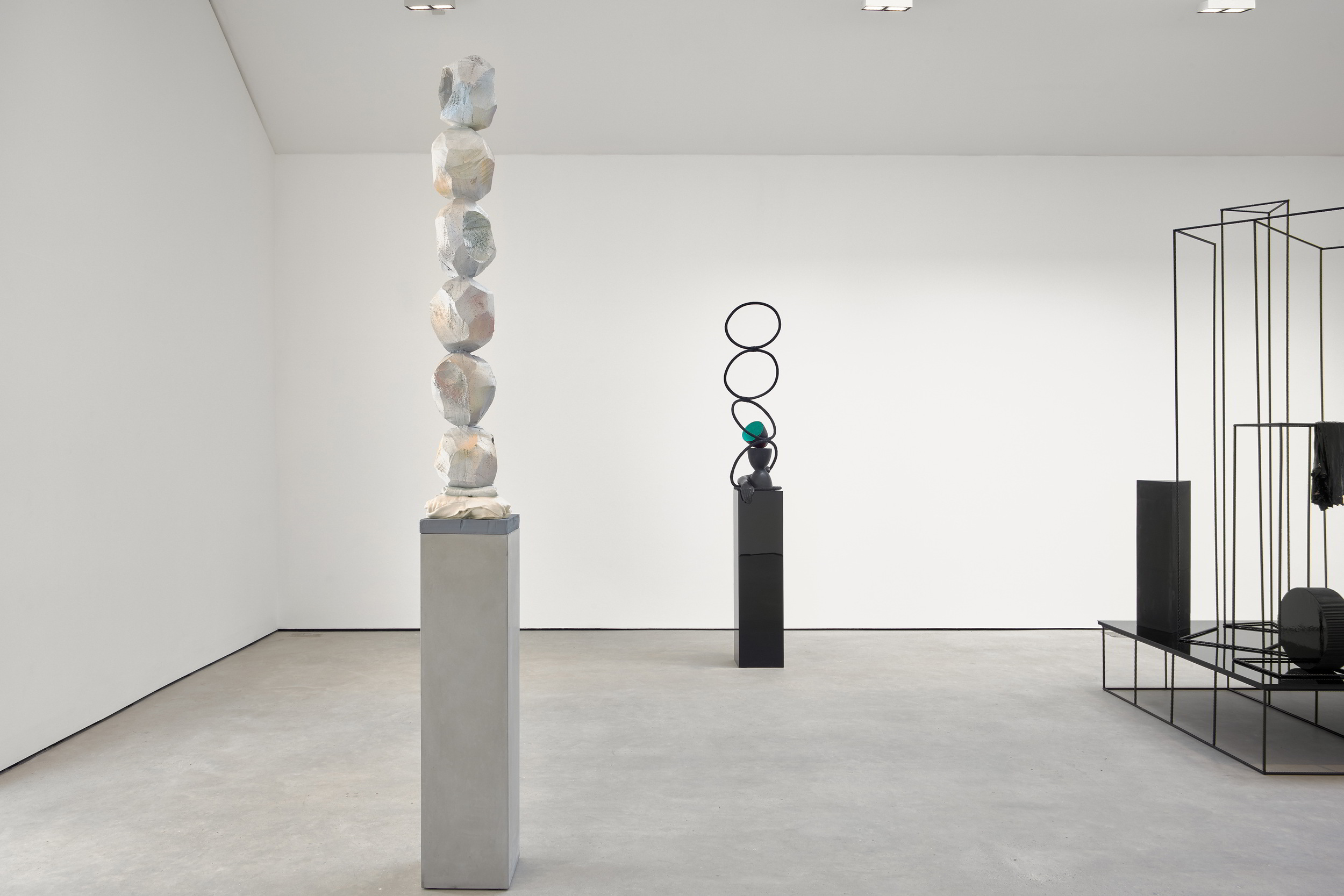 Eva Rothschild at Modern Art – Art Viewer