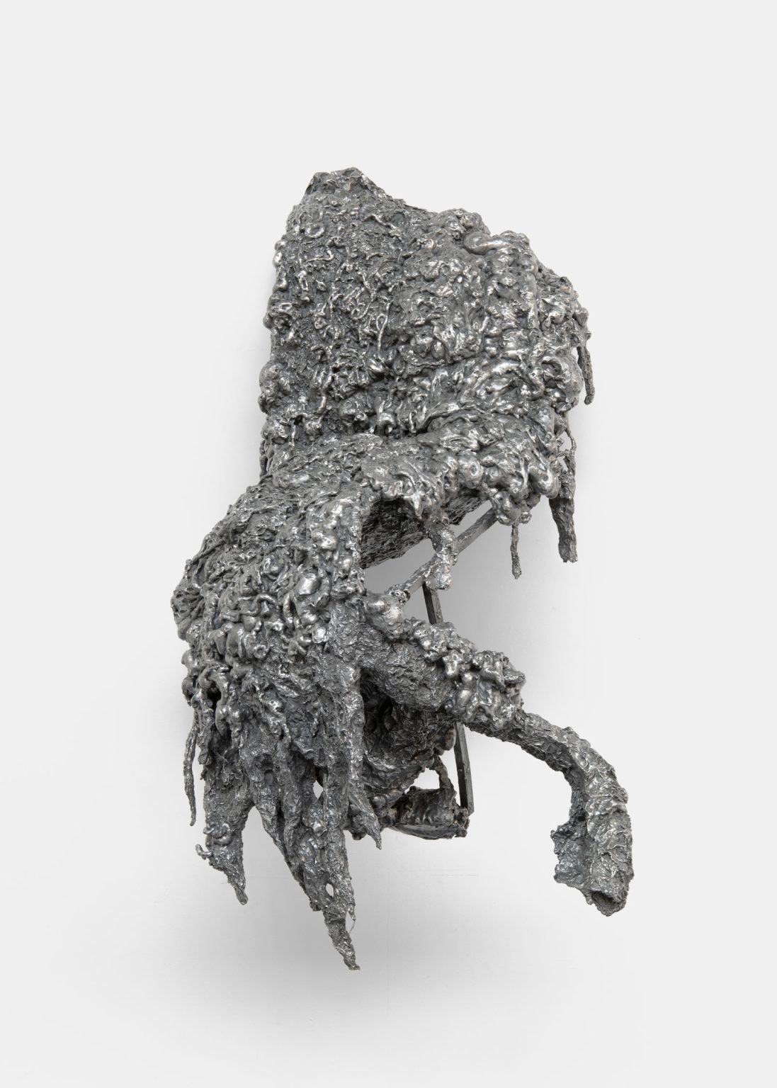 Lynda-Benglis-at-Xavier-