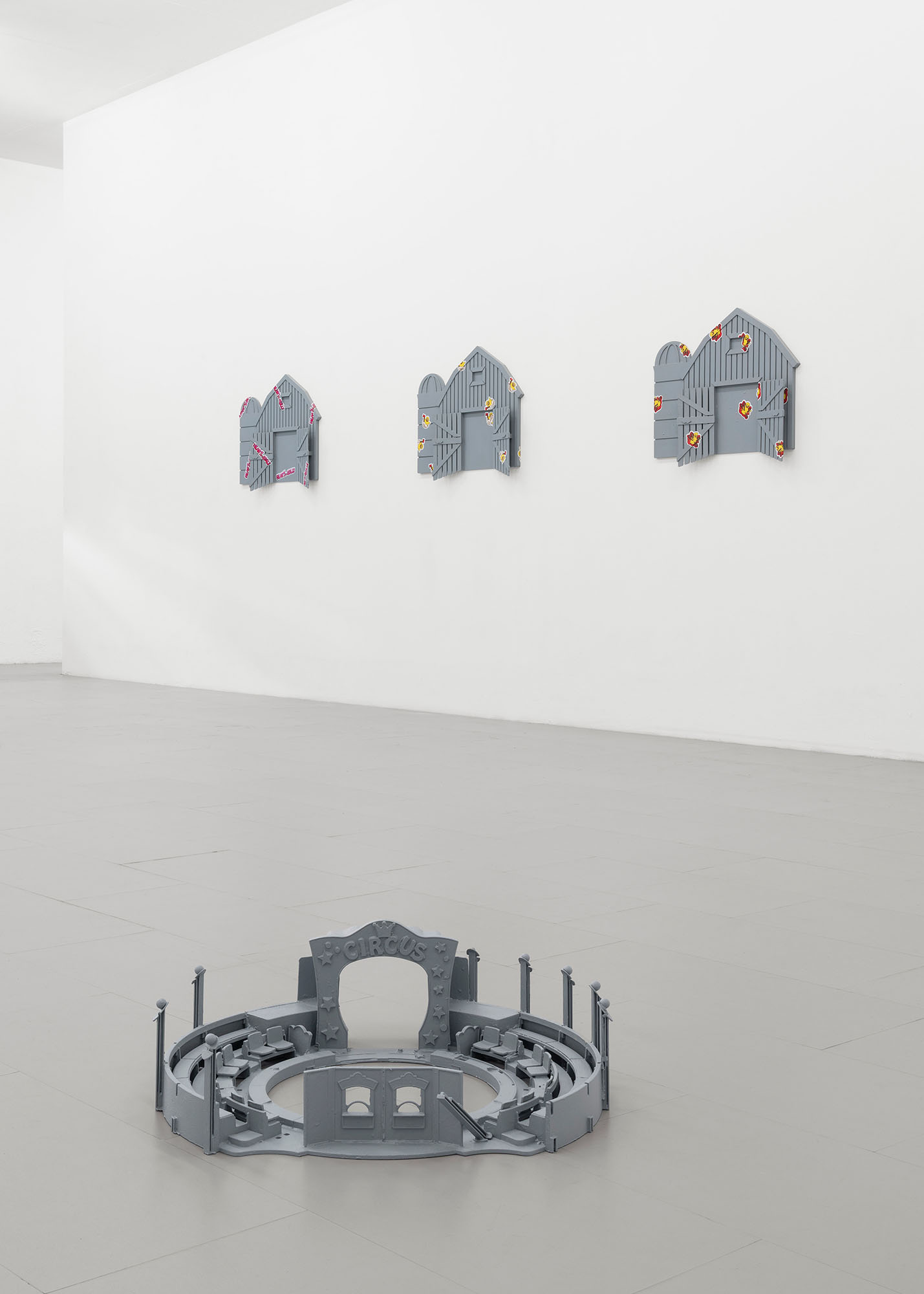 Power relations at la rada, locarno 14