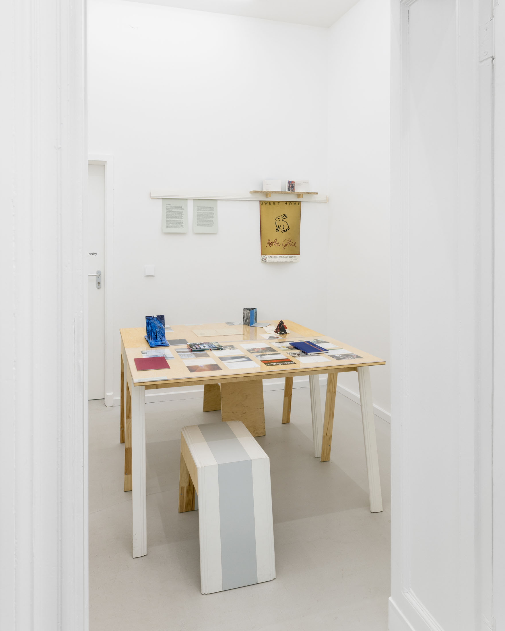 Dislocations—within reach at kunst raum mitte, berlin 19