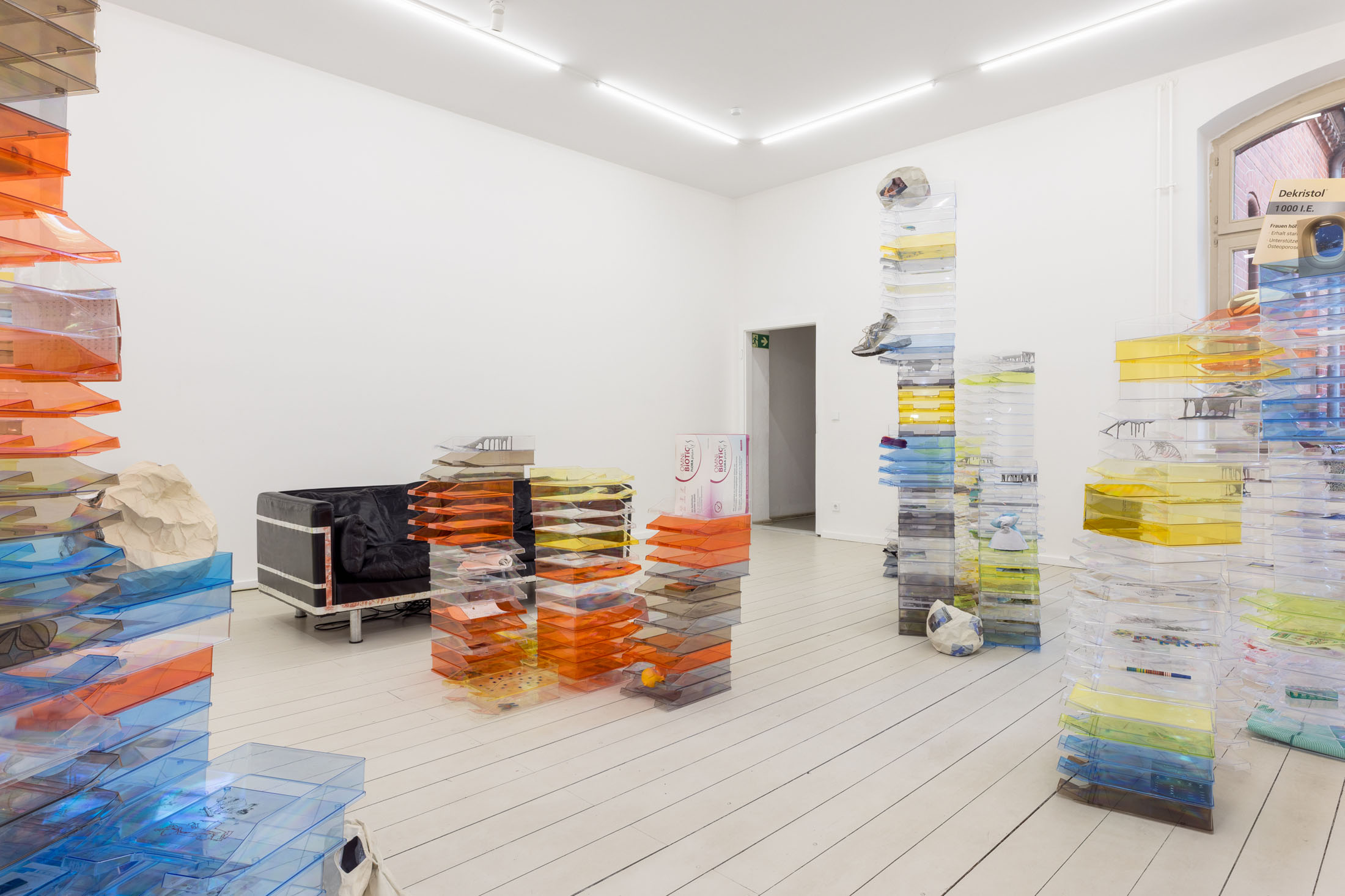 Dislocations—within reach at kunst raum mitte, berlin 3