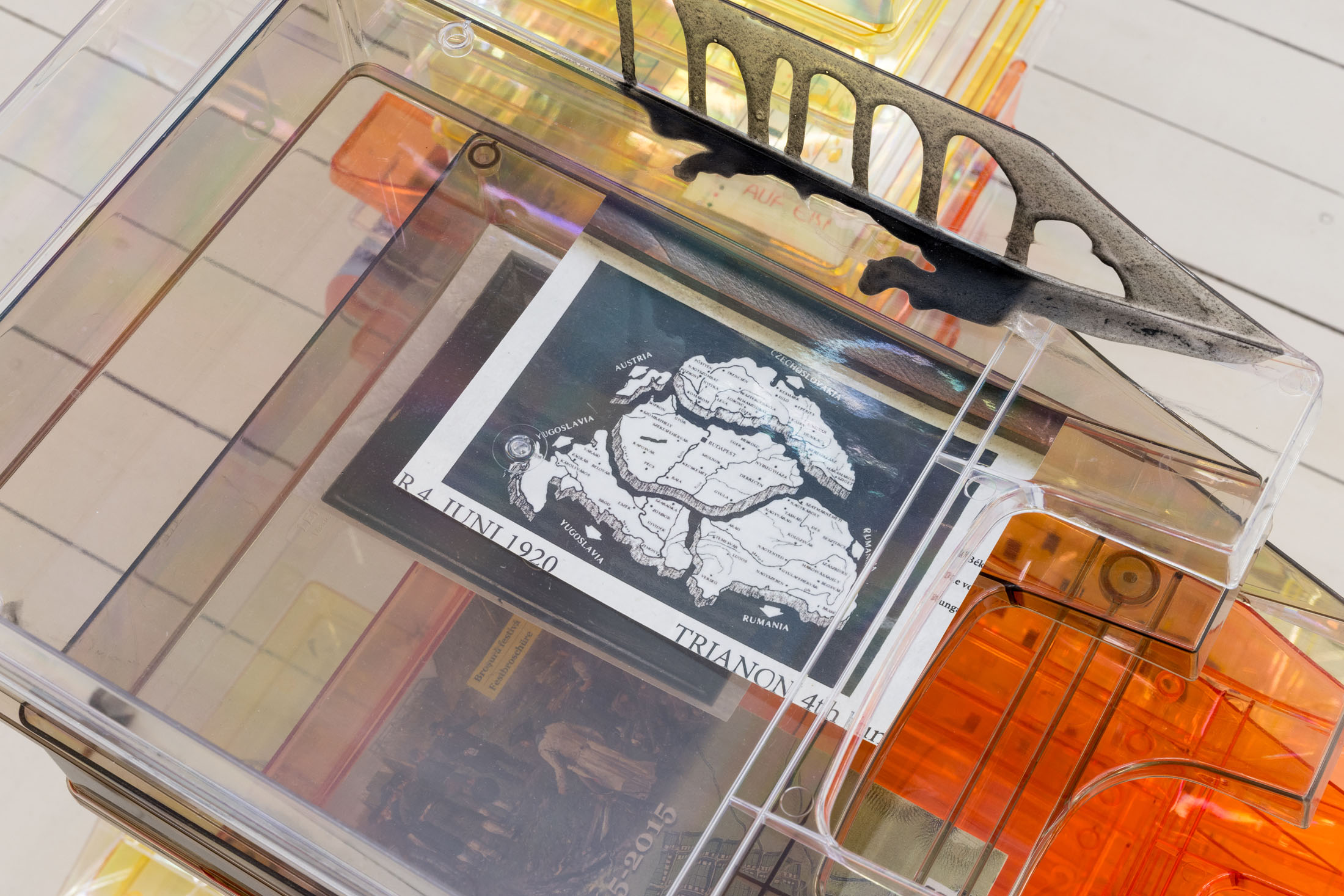 Dislocations—within reach at kunst raum mitte, berlin 7