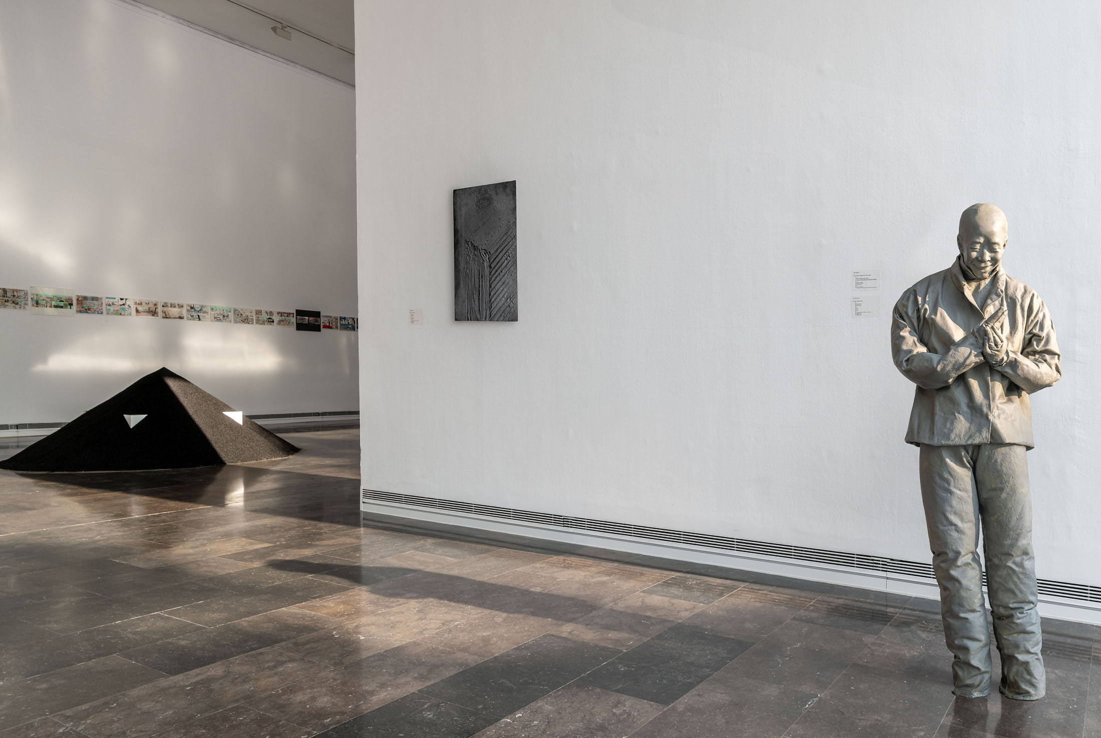 Scene ii. latencies at ivam, valencia 39