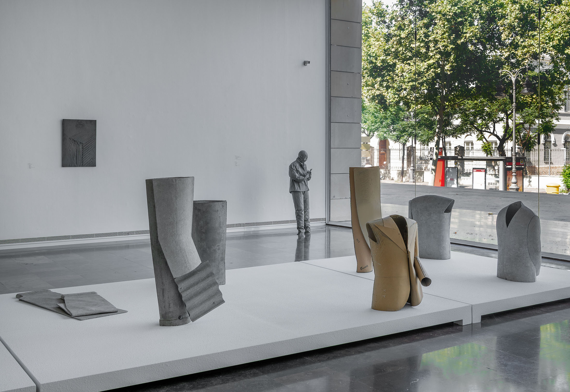 Scene ii. latencies at ivam, valencia 42