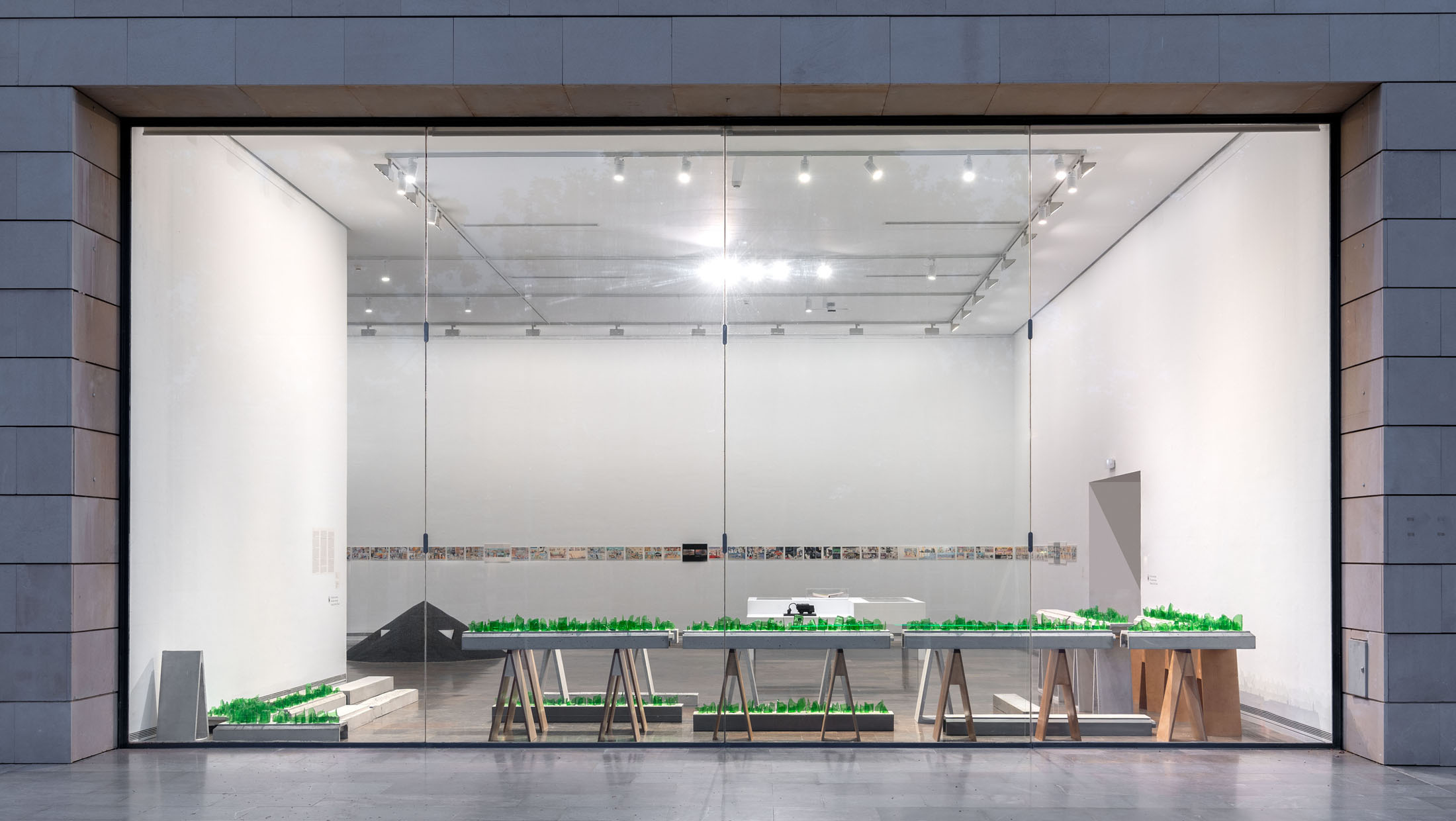 Scene ii. latencies at ivam, valencia 64