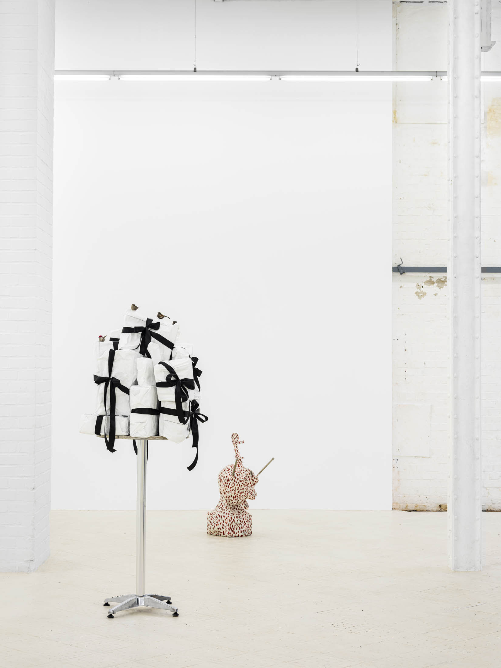 Someone is in my house at galerie lætitia gorsy, leipzig 8