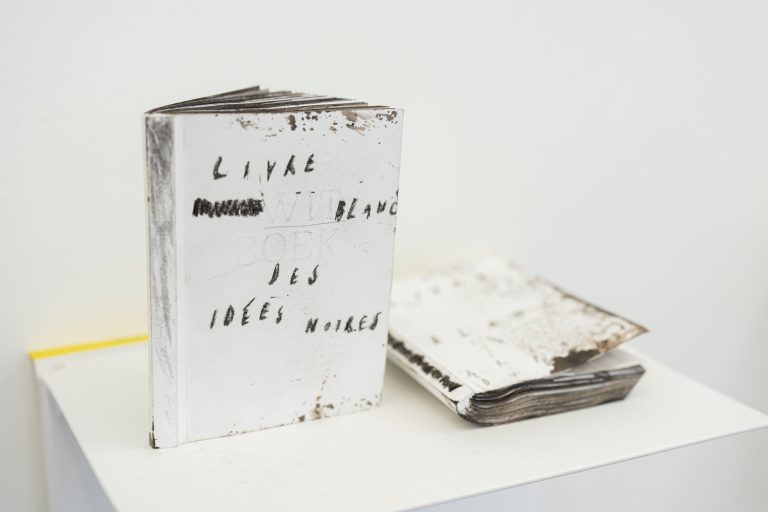 Wit boek at fred & ferry, antwerp 5