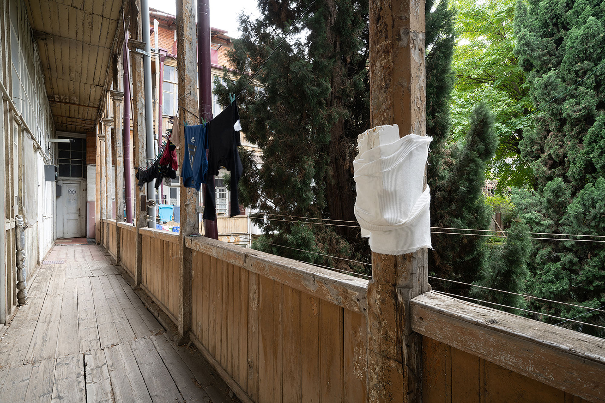 Ana gzirishvili at gallery artbeat, tbilisi 11