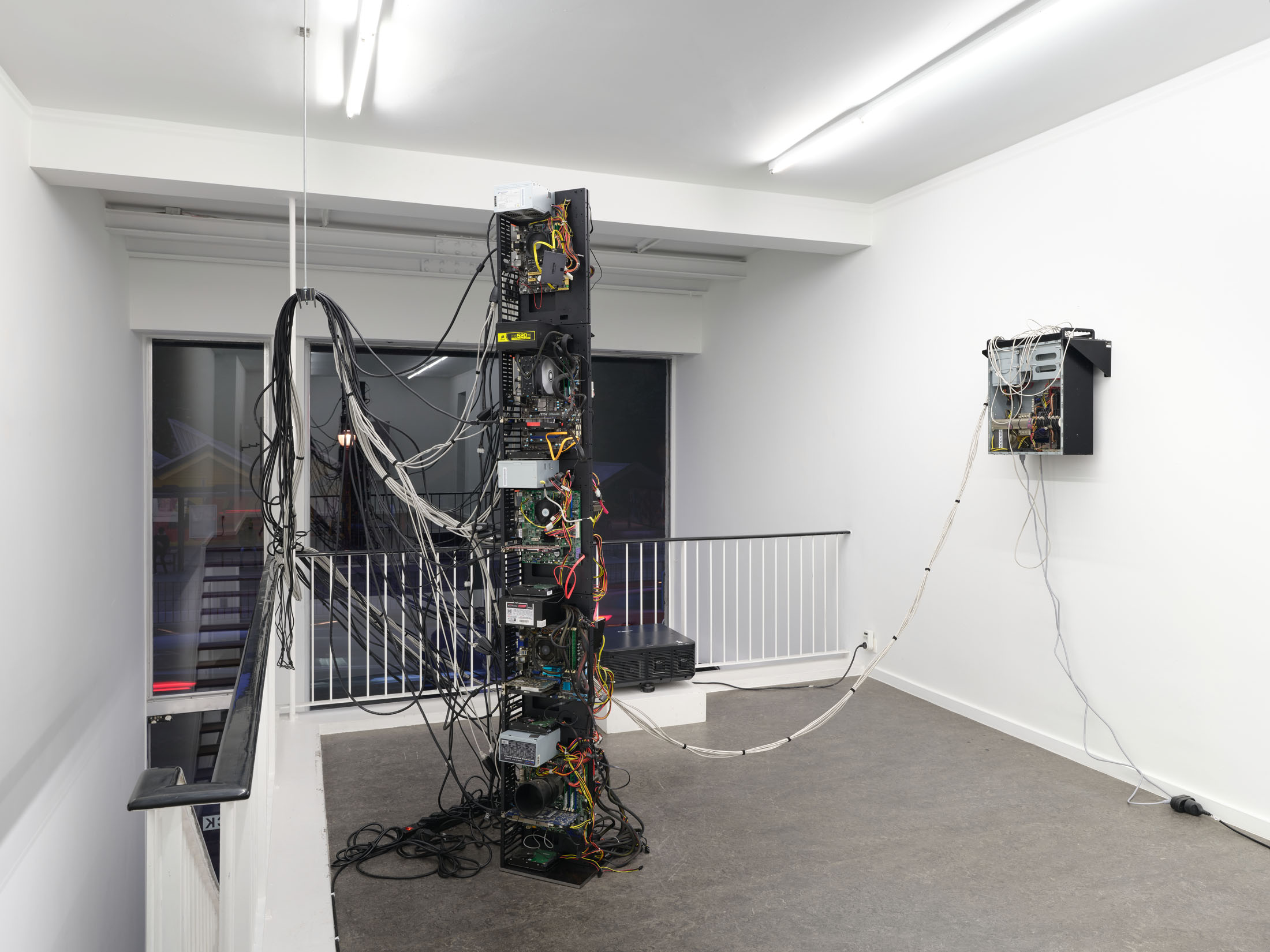 Brennan wojtyla at tick tack, antwerp 12