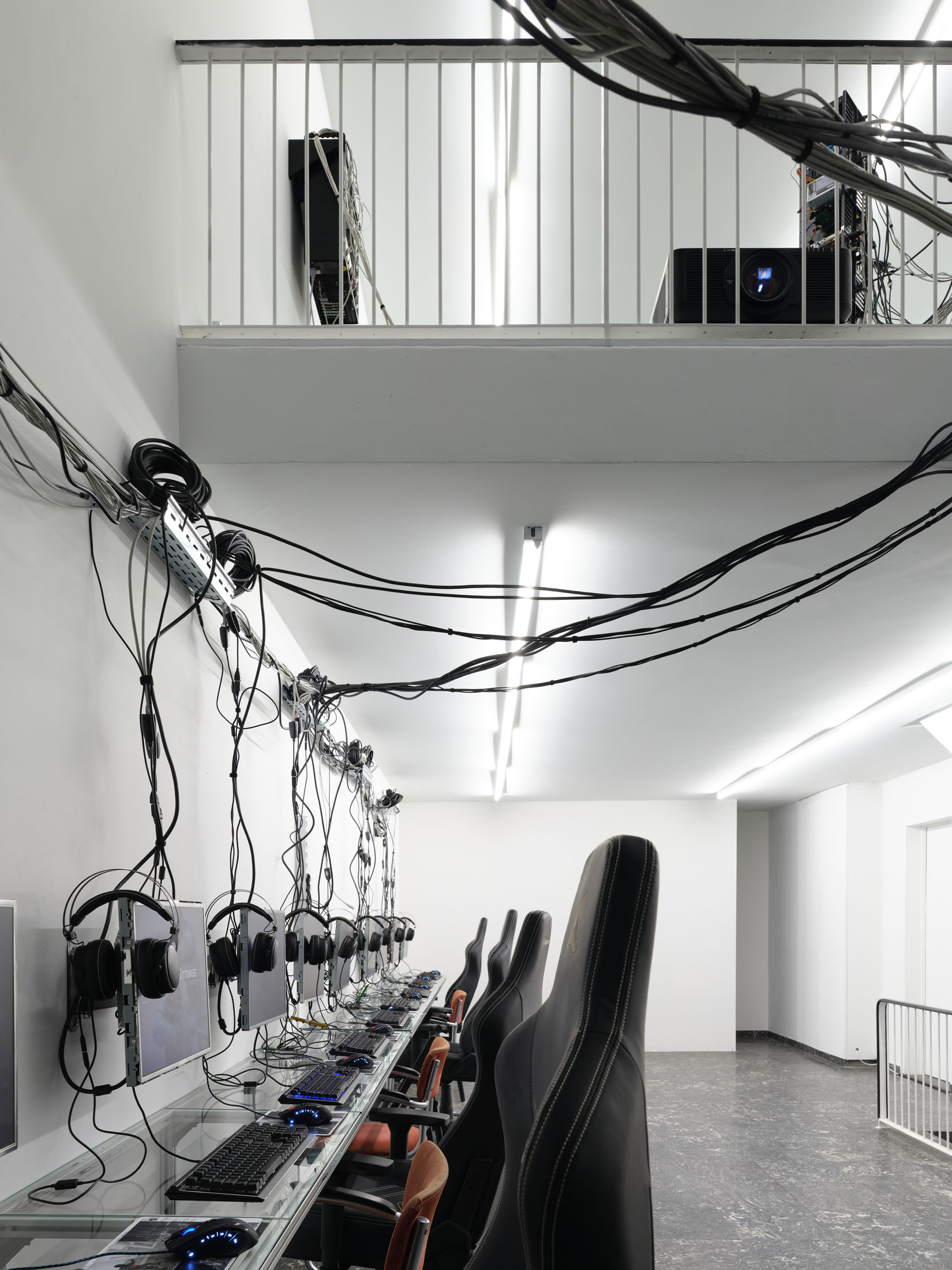 Brennan wojtyla at tick tack, antwerp 25