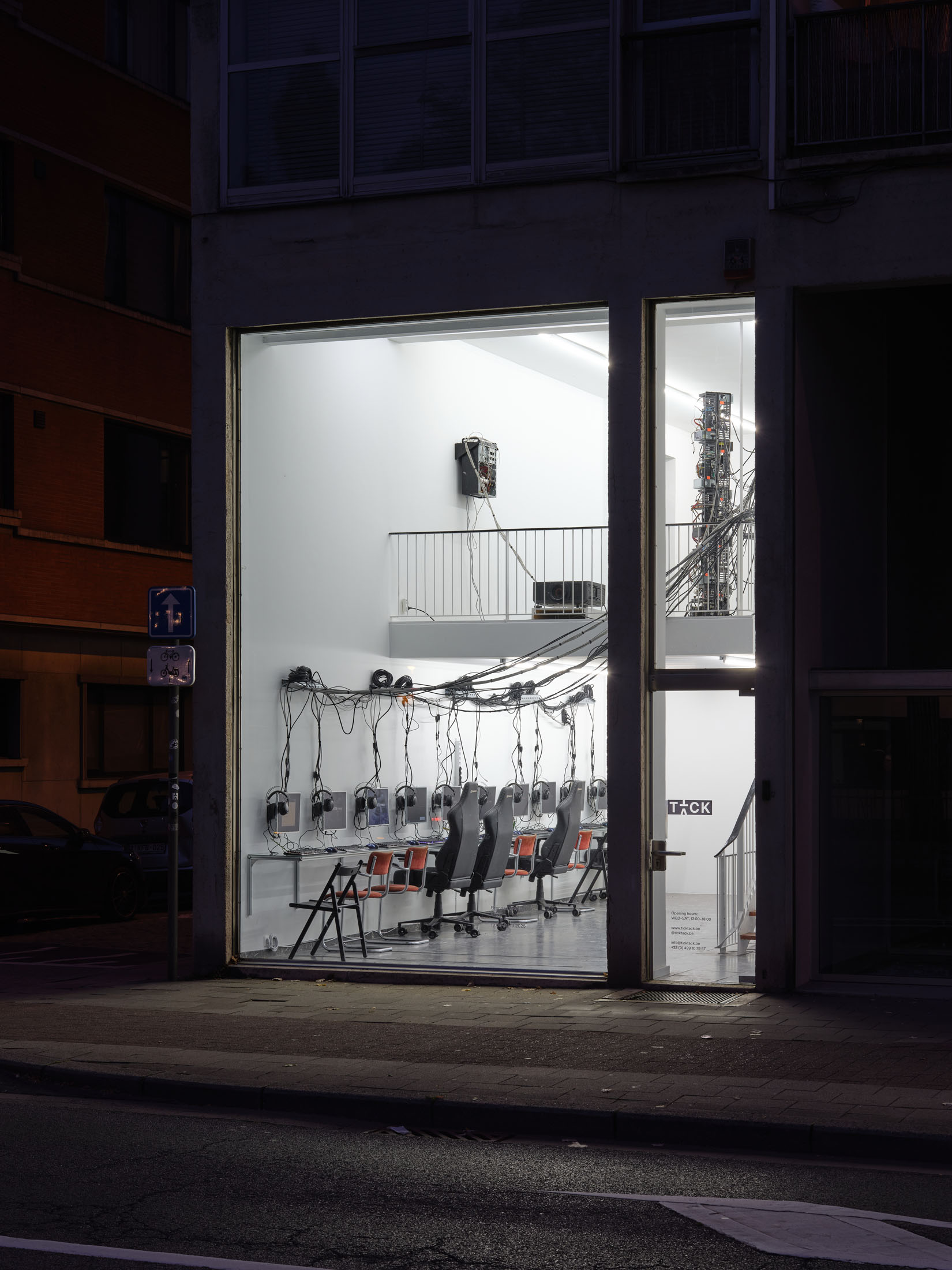 Brennan wojtyla at tick tack, antwerp 39