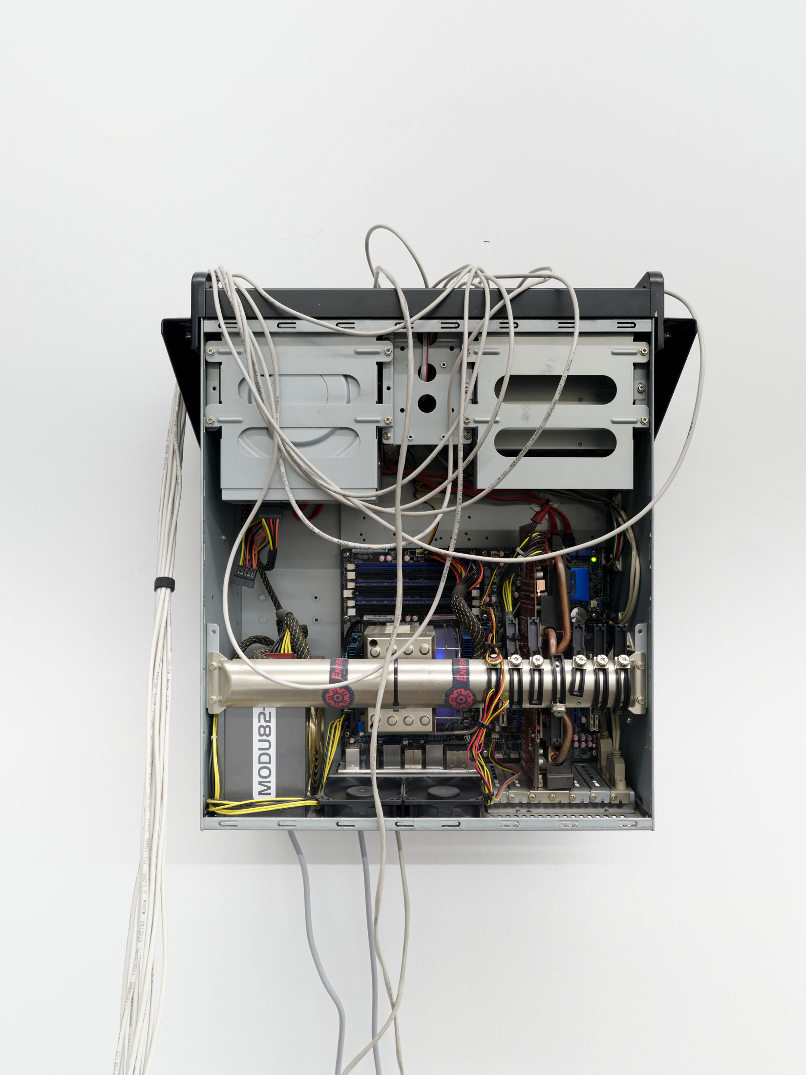 Brennan wojtyla at tick tack, antwerp 7