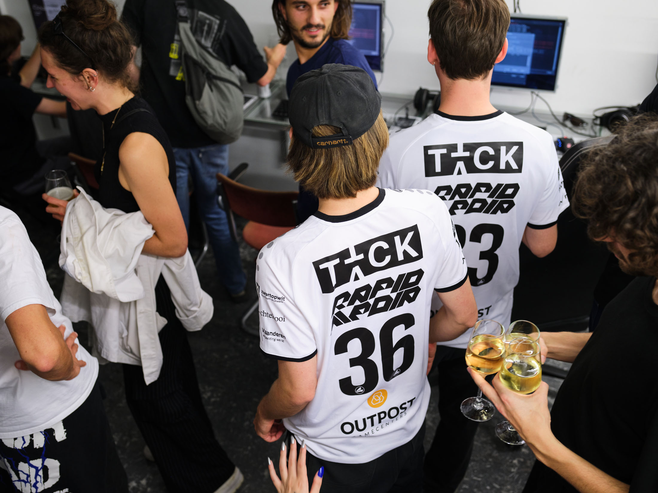 Brennan wojtyla at tick tack, antwerp opening 7