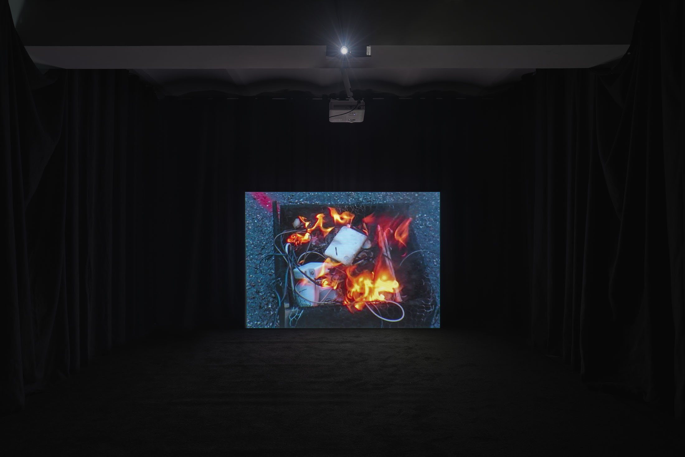 I am only what you made me galeria skala, poznań 2