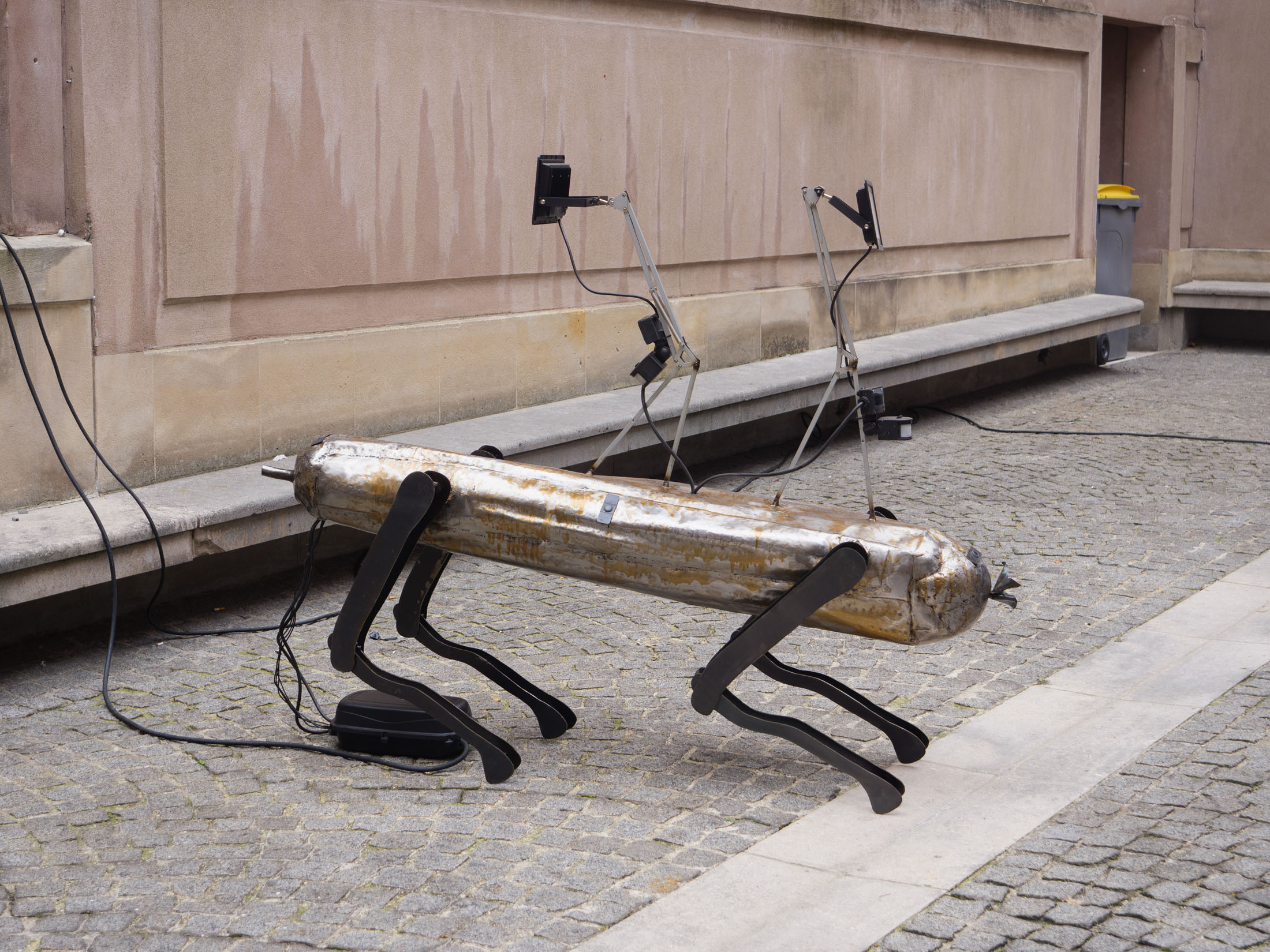 Bullshit job at centre wallonie bruxelles, paris 53