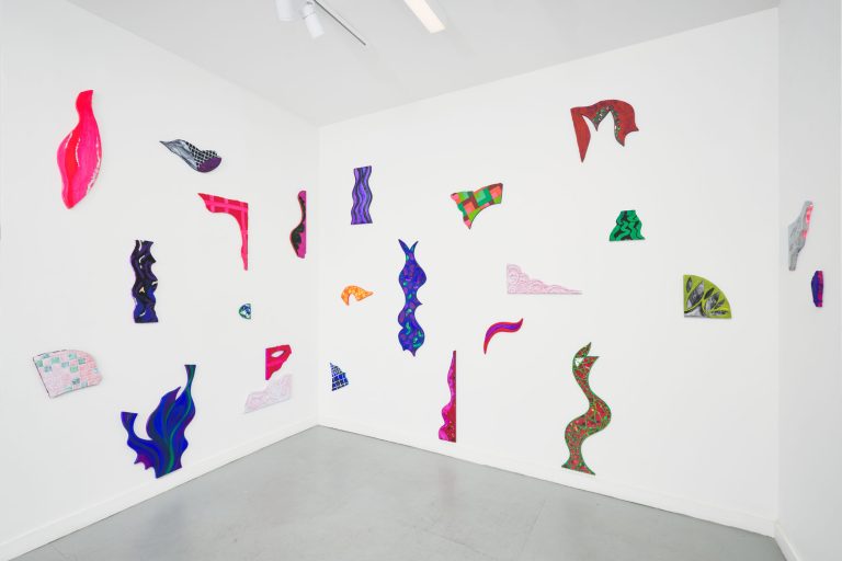 Fragments, stripes, and repetition at embajada, san juan 3