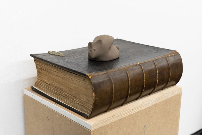 Round about or inside at billytown, the hague 15