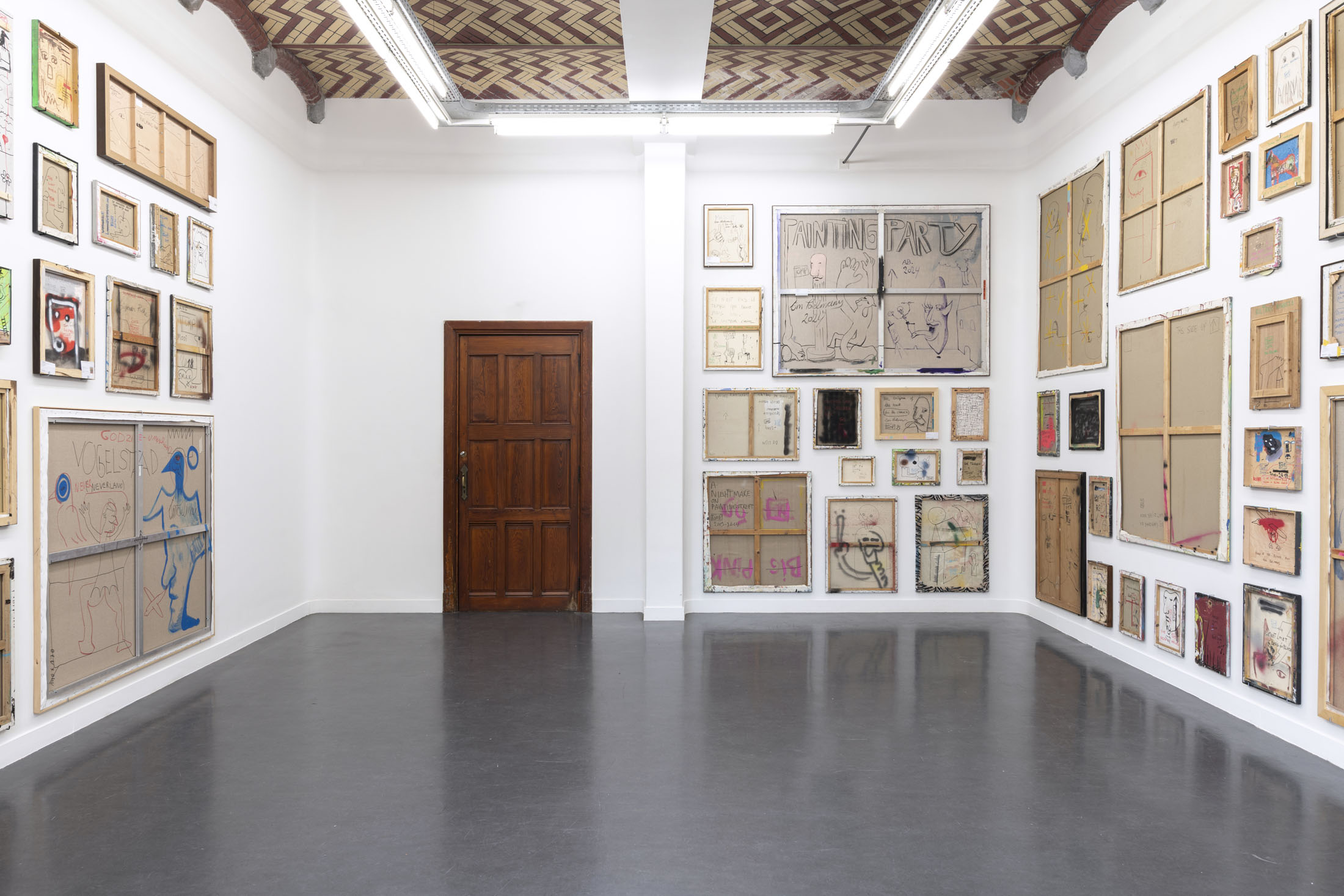 Tom poelmans at kiosk, ghent 1