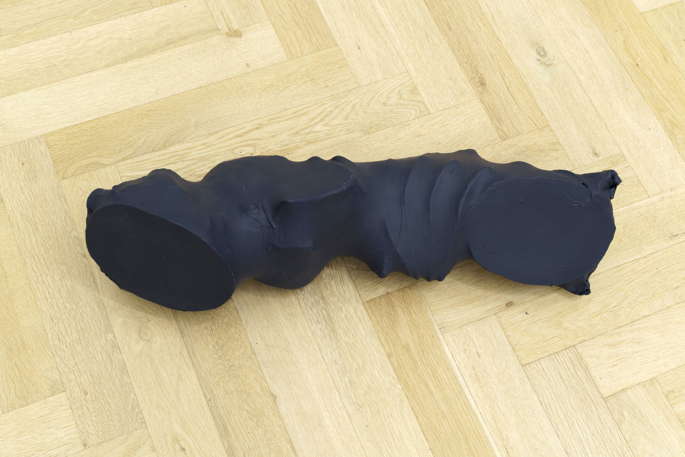 Alexi kukuljevic and ellis & parker von sternberg at louche ops, berlin 12