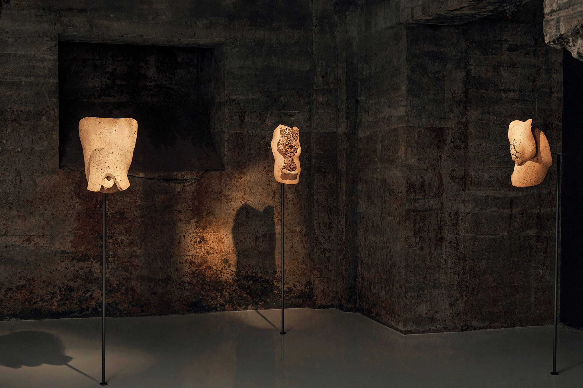 Lui shtini at tops gallery, memphis 1