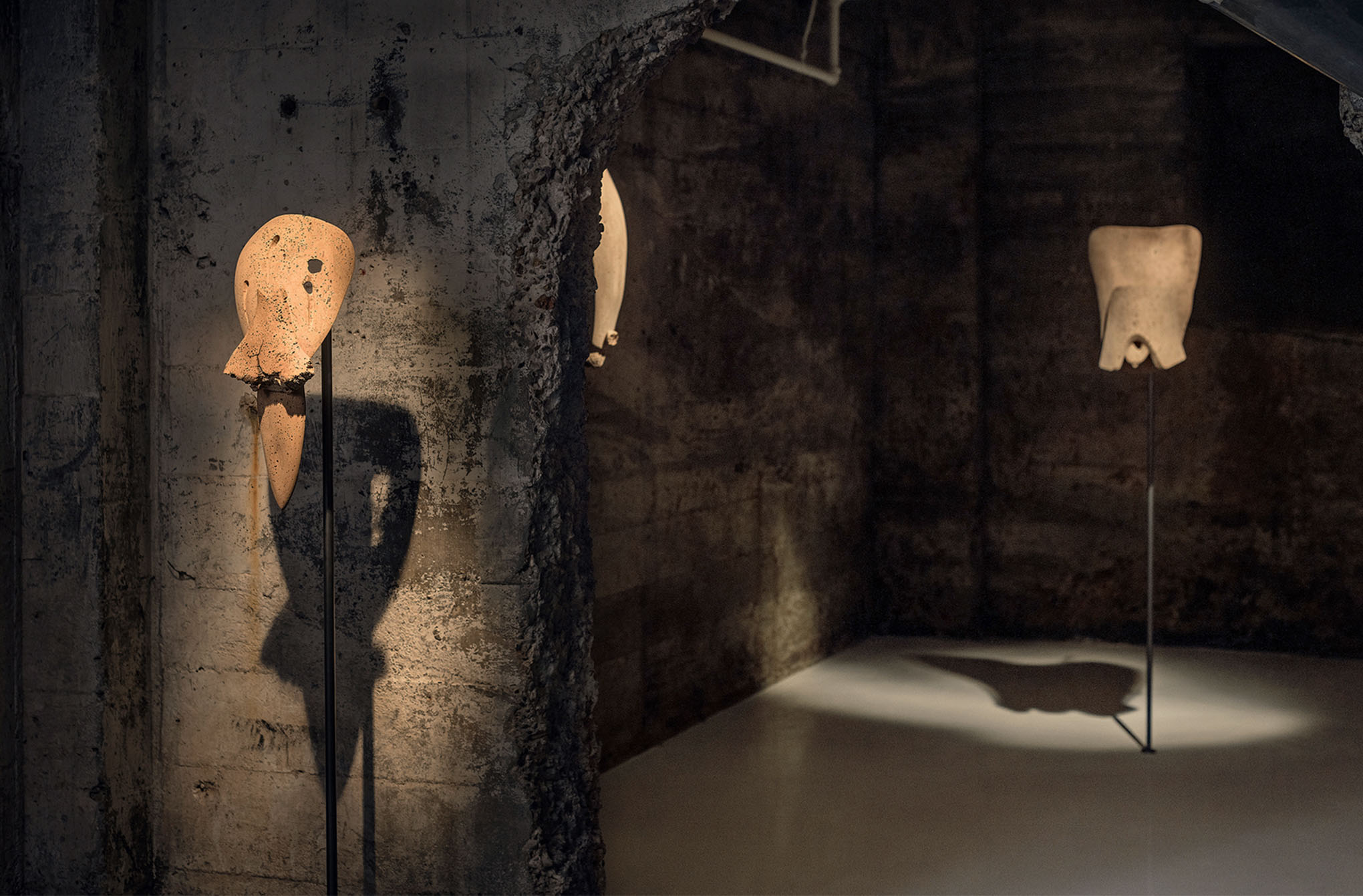 Lui shtini at tops gallery, memphis 16