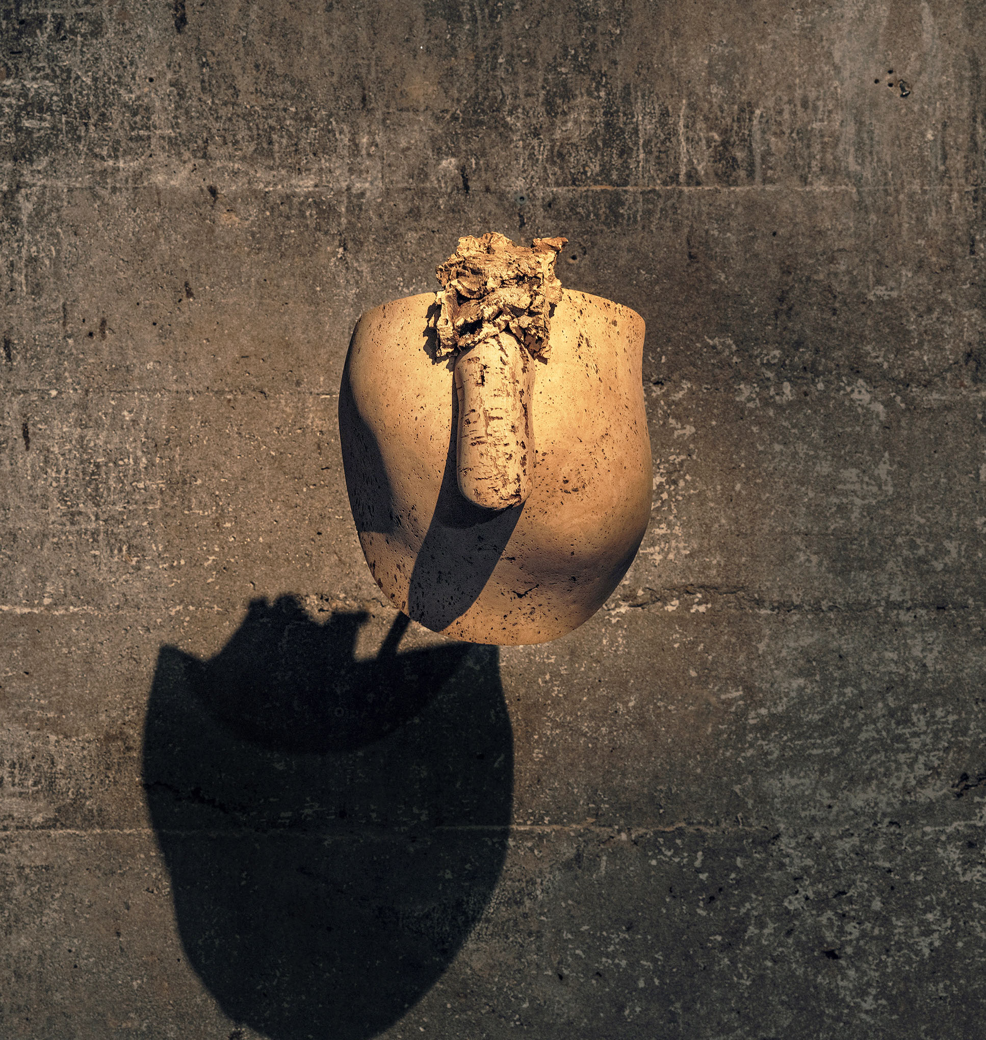 Lui shtini at tops gallery, memphis 28