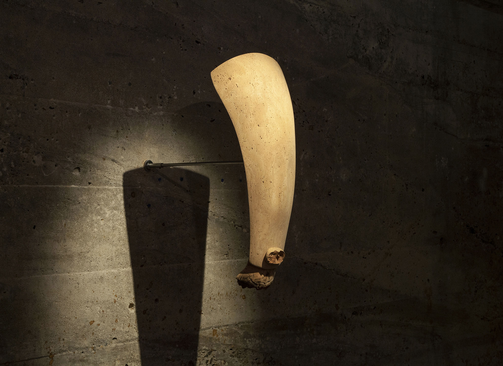 Lui shtini at tops gallery, memphis 3