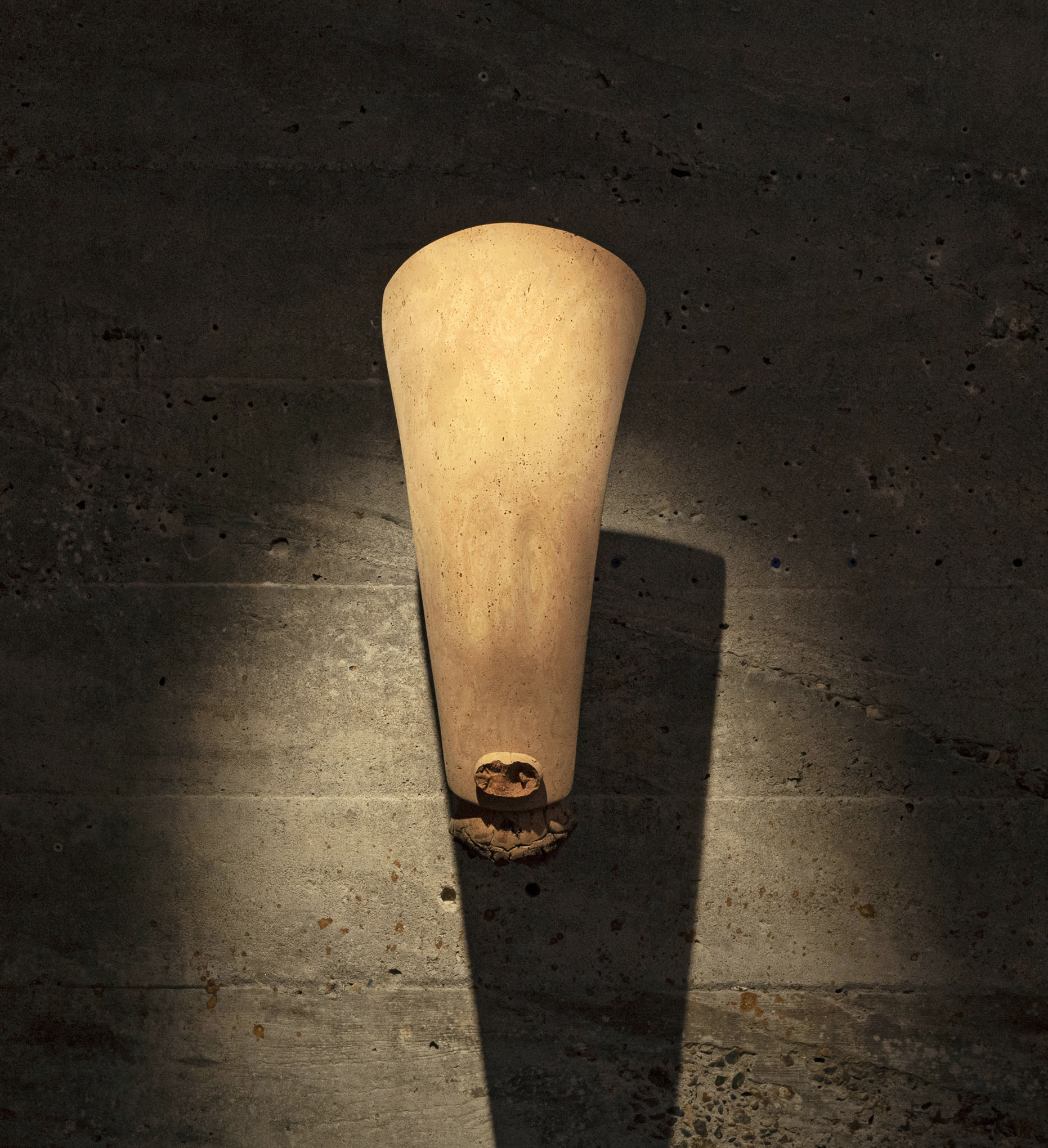 Lui shtini at tops gallery, memphis 4