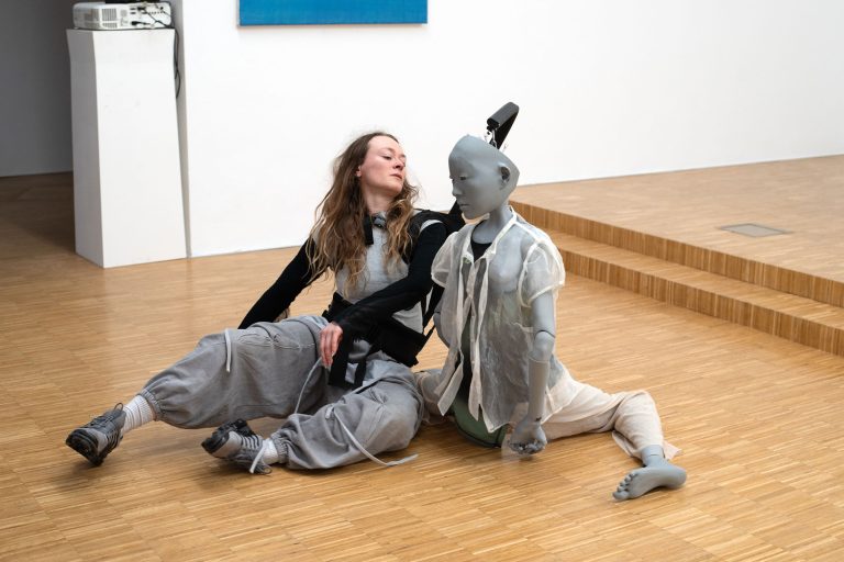 Motions to unfurl at the tiger room, munich 7