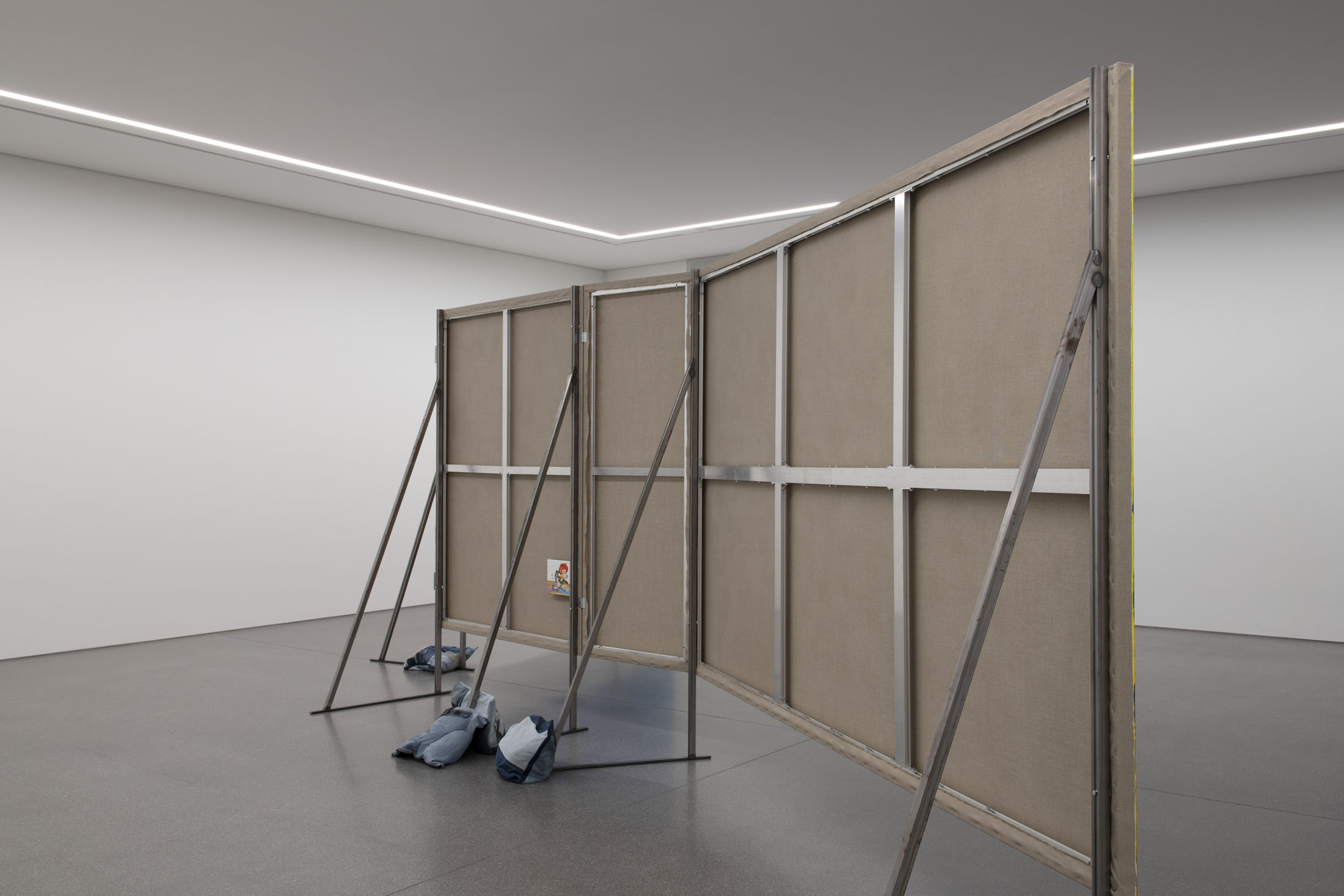 Noemi pfister at graubünden museum of art, chur 9