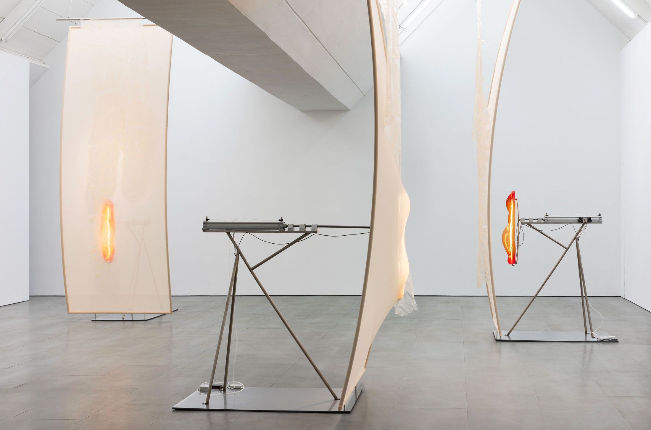 Pakui hardware at carlier | gebauer, berlin 1