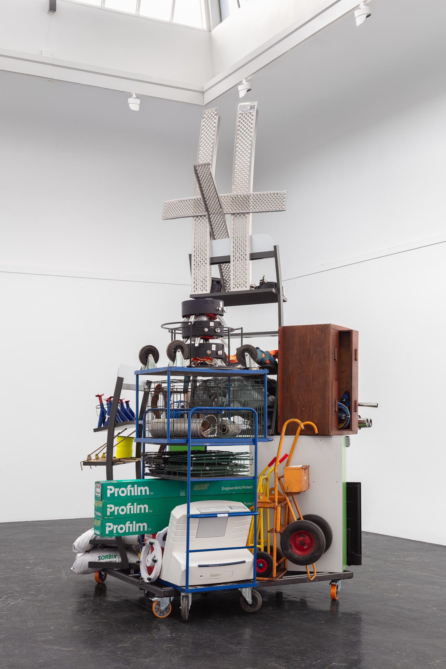 Stian ådlandsvik at kunstnernes hus, oslo 10