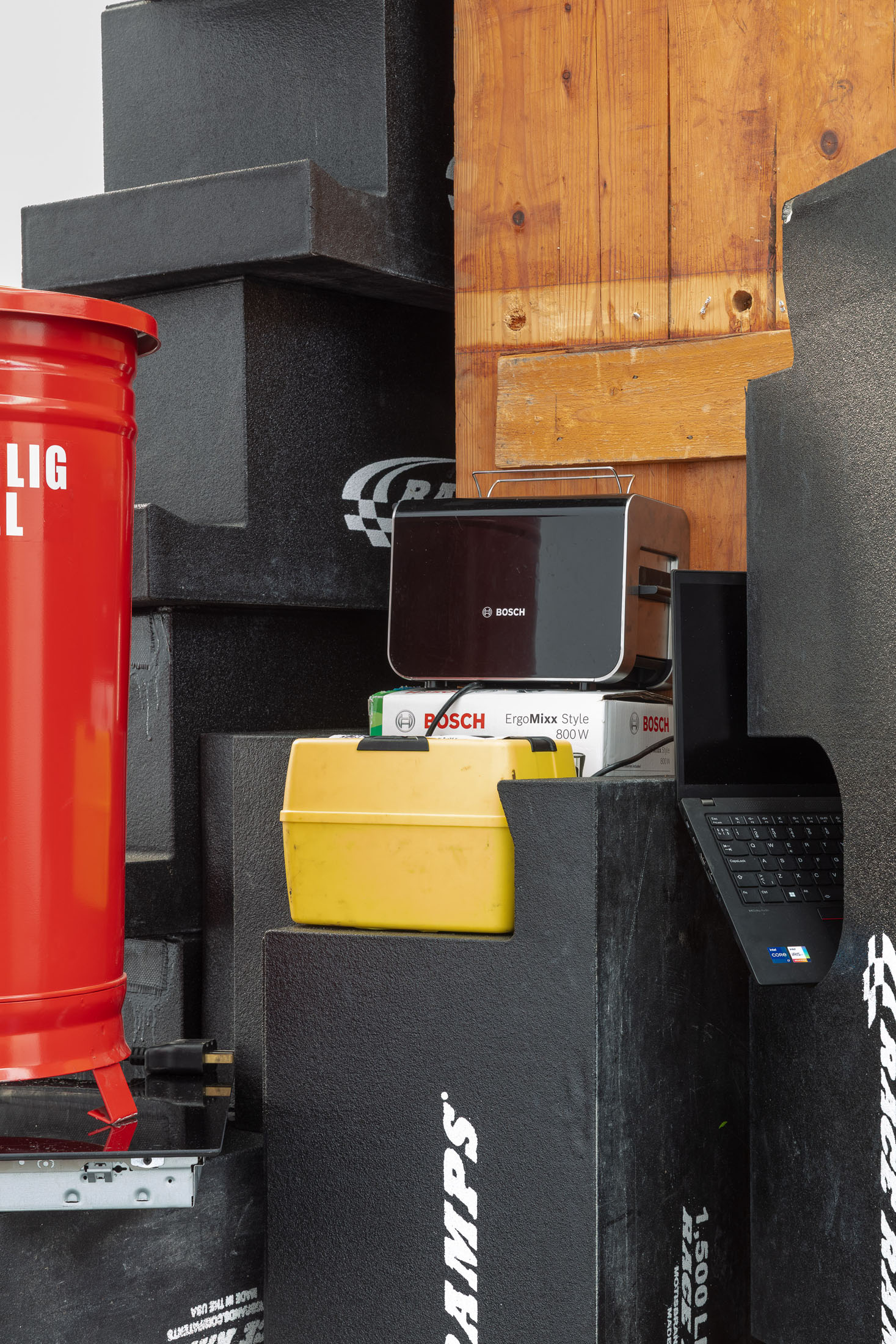 Stian ådlandsvik at kunstnernes hus, oslo 16