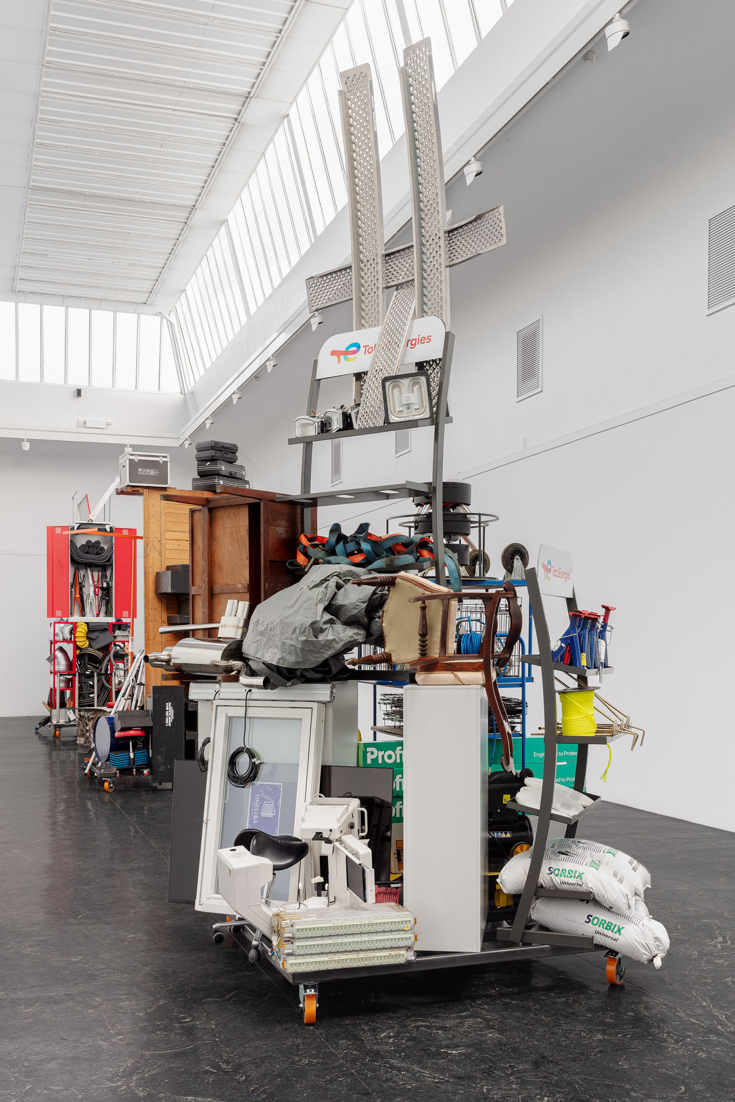 Stian ådlandsvik at kunstnernes hus, oslo 5