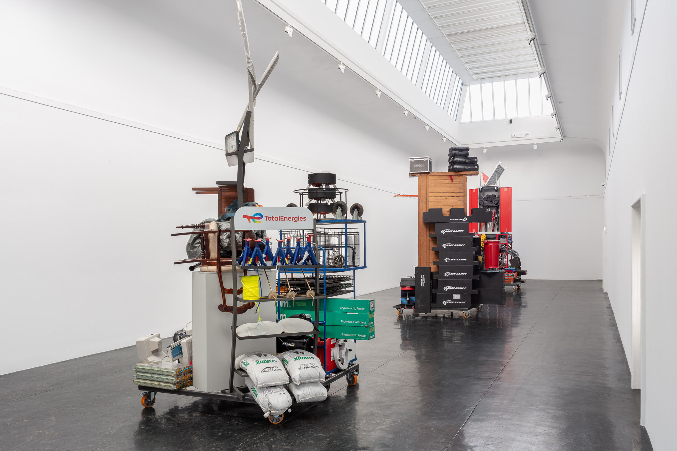 Stian ådlandsvik at kunstnernes hus, oslo 6