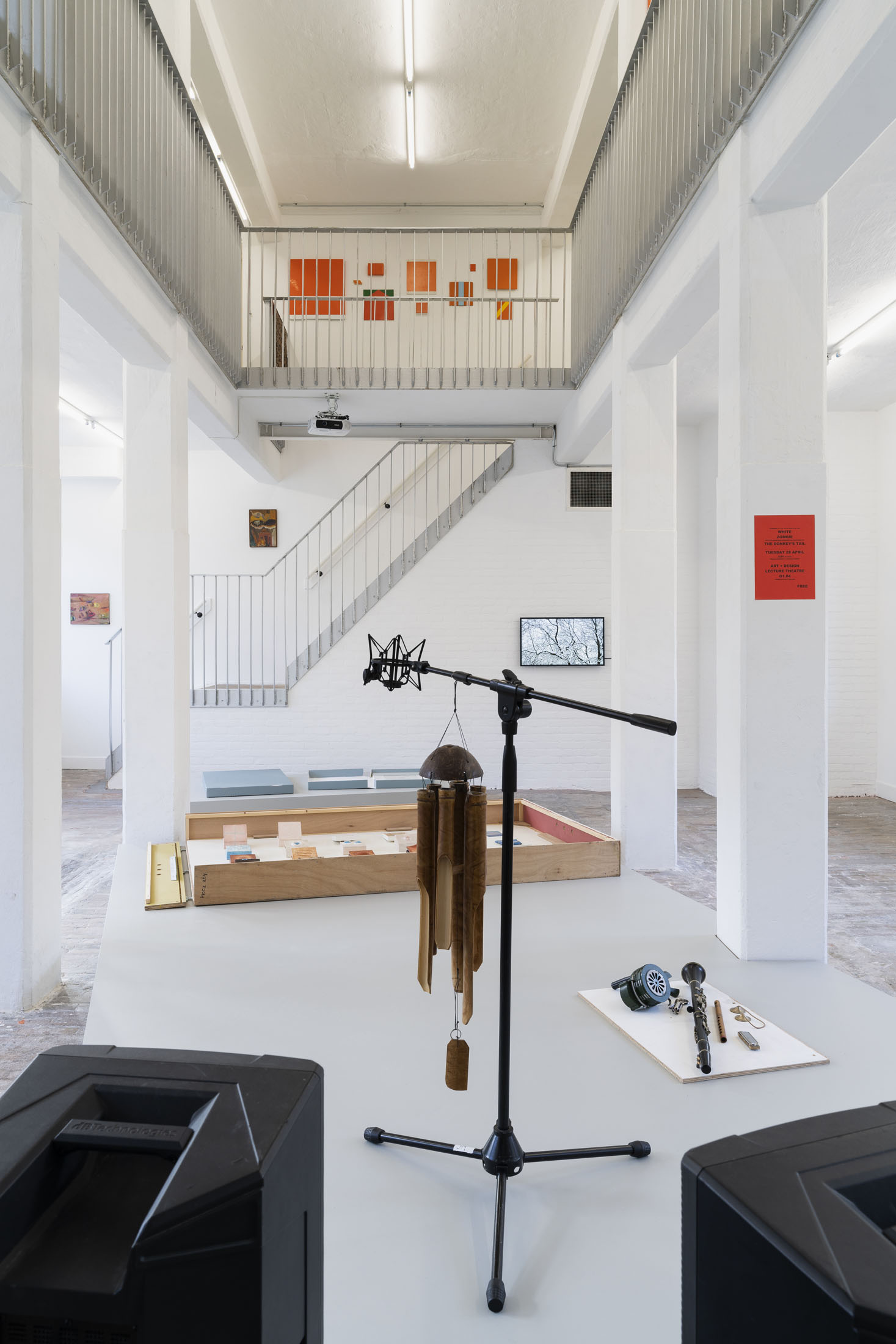 The clock wife at a tale of a tub, rotterdam 1