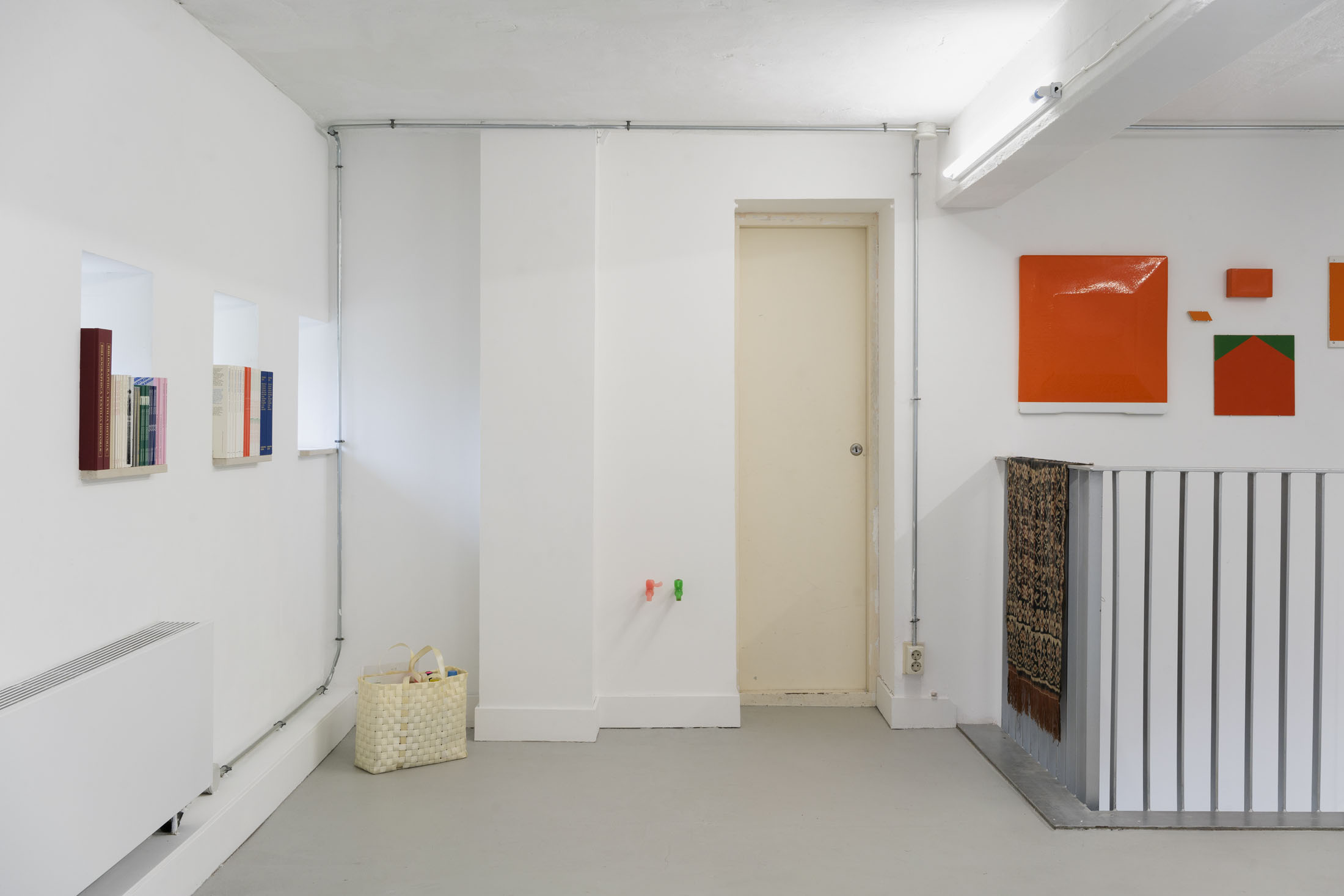 The clock wife at a tale of a tub, rotterdam 30