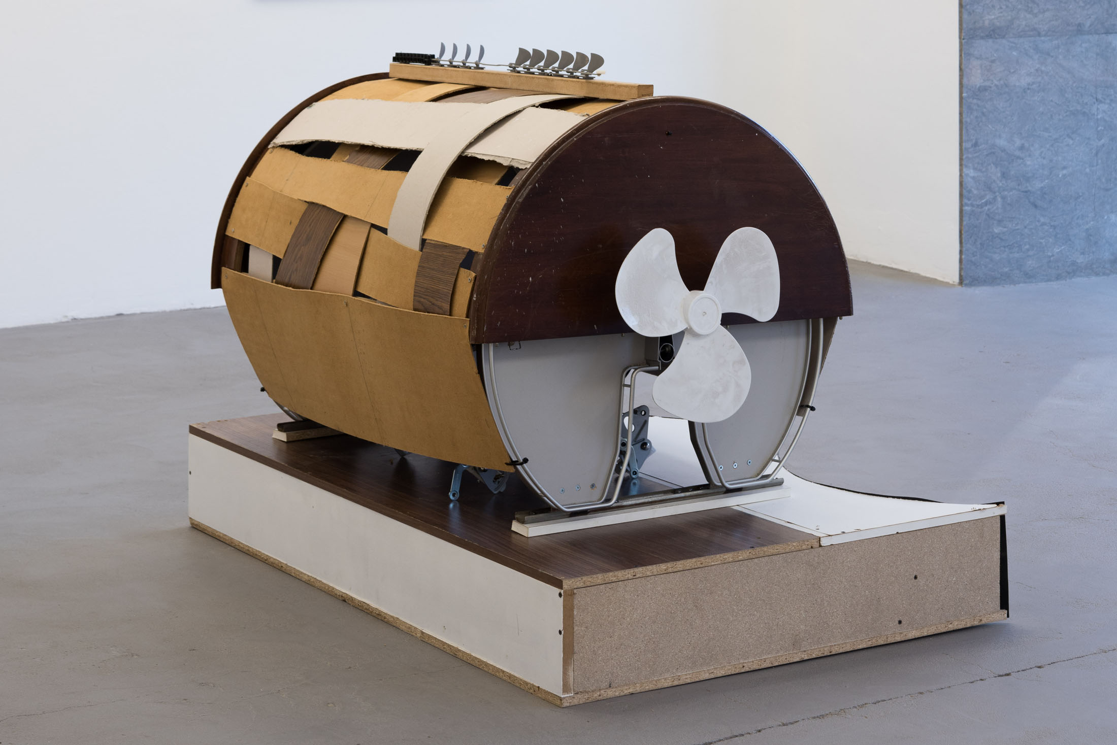 Aden miller at neuer essener kunstverein 15