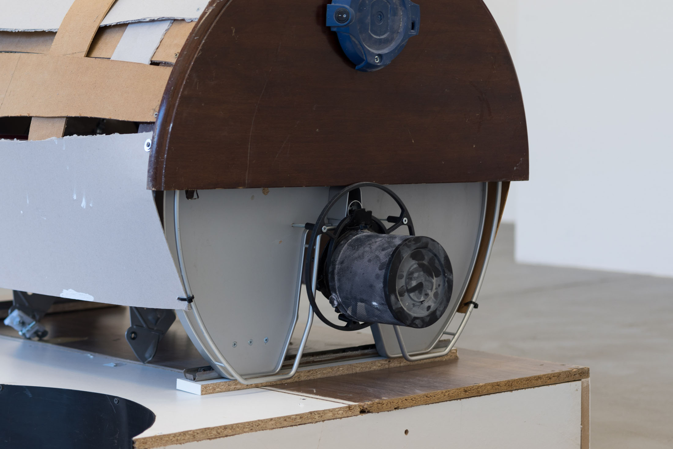 Aden miller at neuer essener kunstverein 16