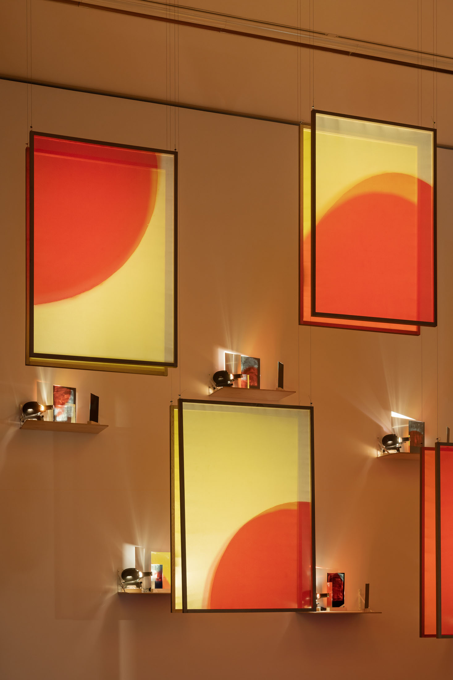 Mariana caló and francisco queimadela at galeria municipal do porto 18