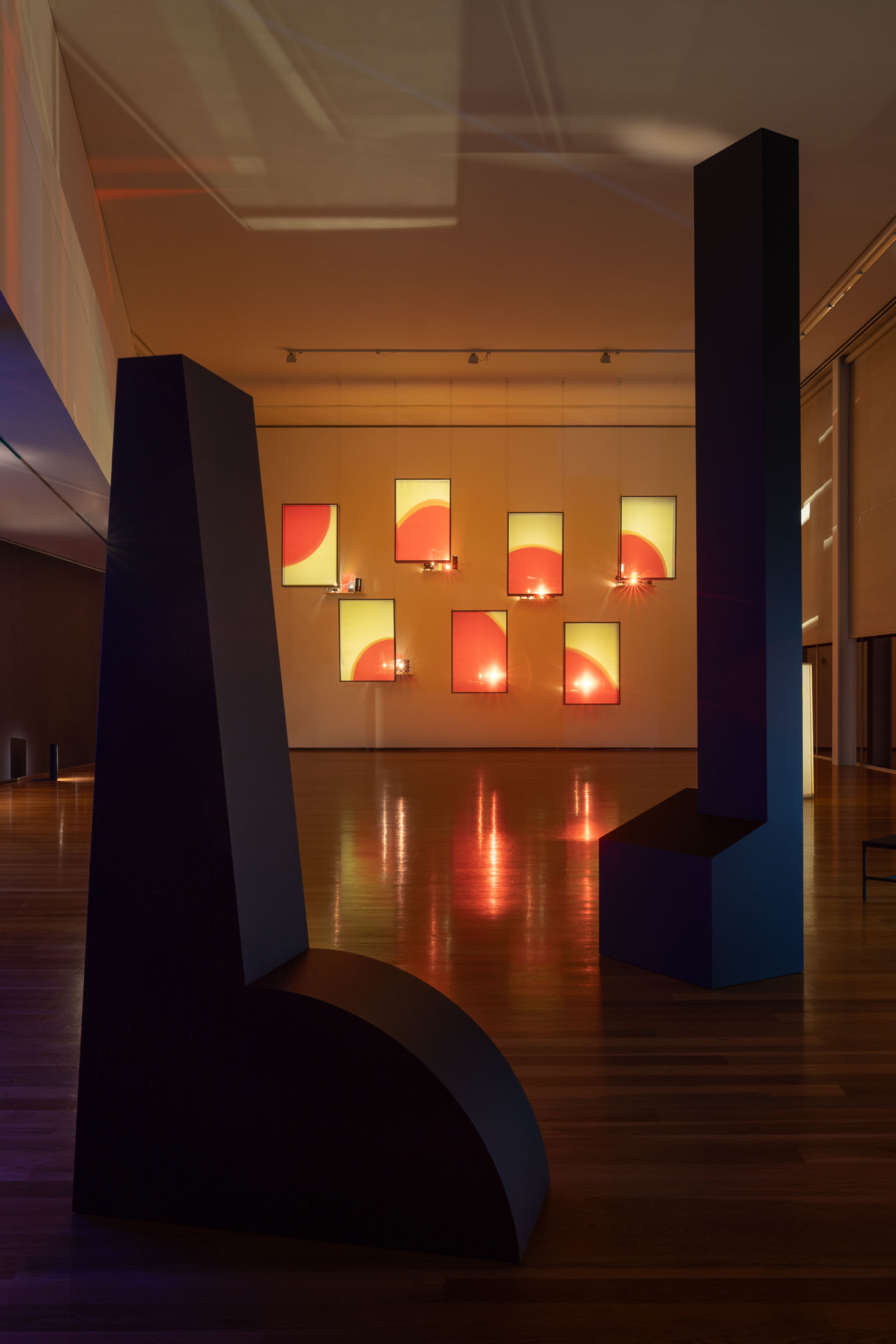 Mariana caló and francisco queimadela at galeria municipal do porto 8