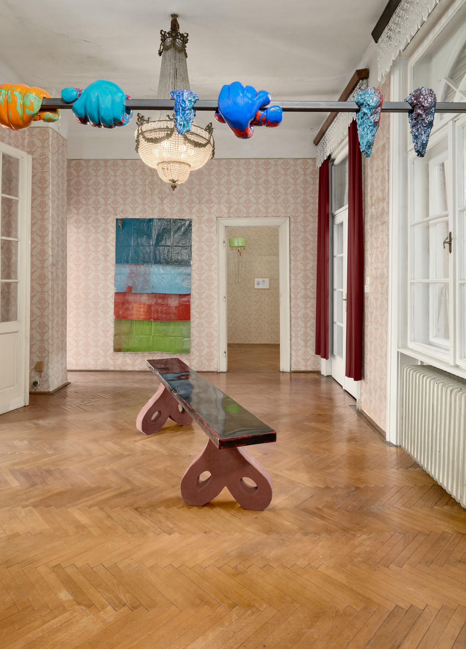 Maruša sagadin at longtermhandstand, budapest 17