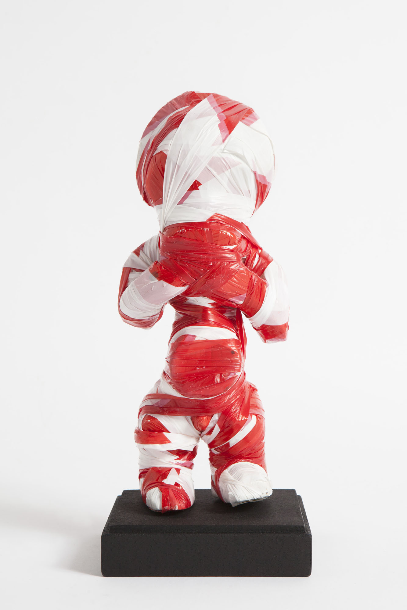 Ilke cop and kendell geers at tatjana pieters, ghent artwork 23