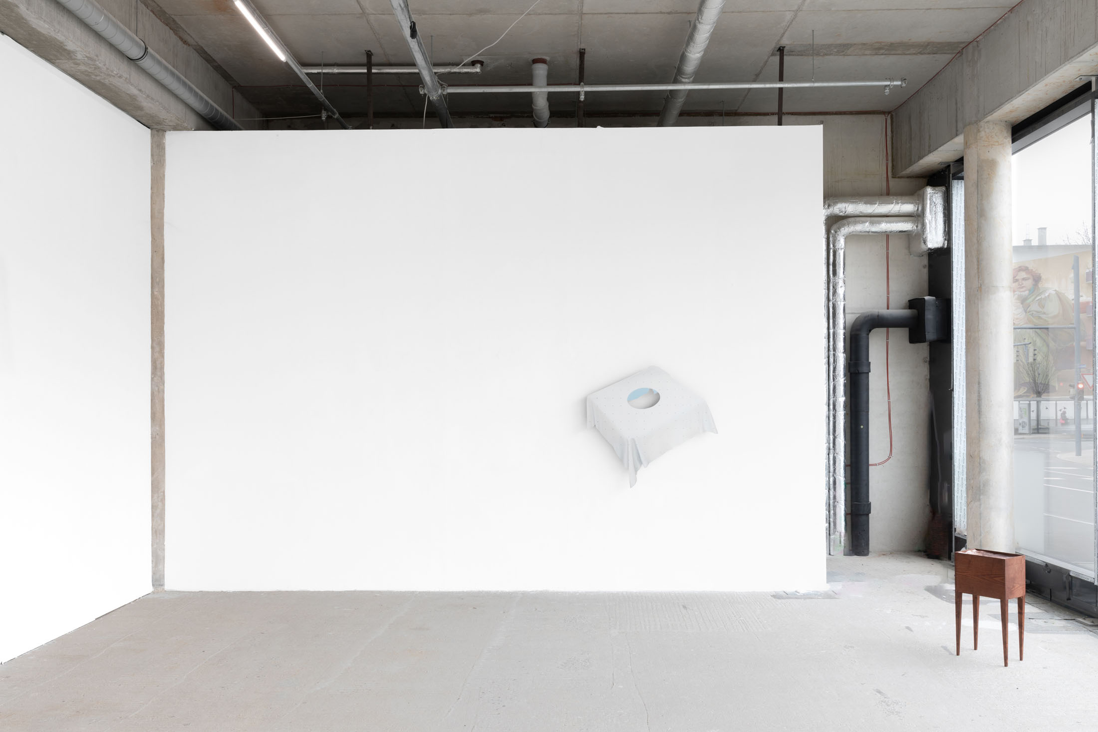 Call someone at ayayay, frankfurt 6