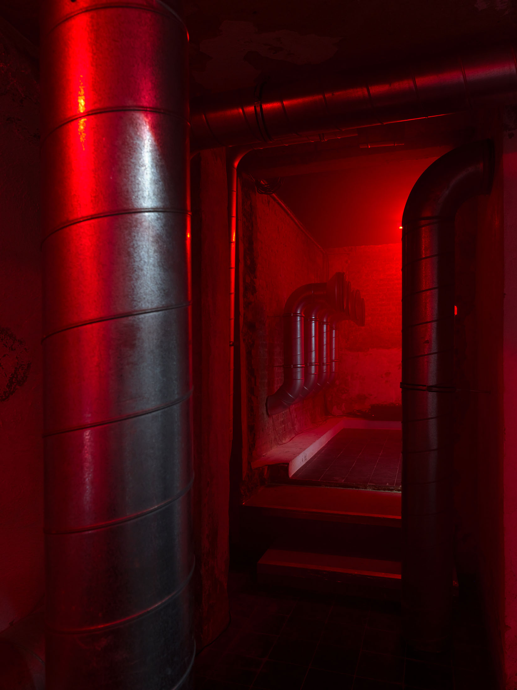 Hannah Perry at Tick Tack, Antwerp