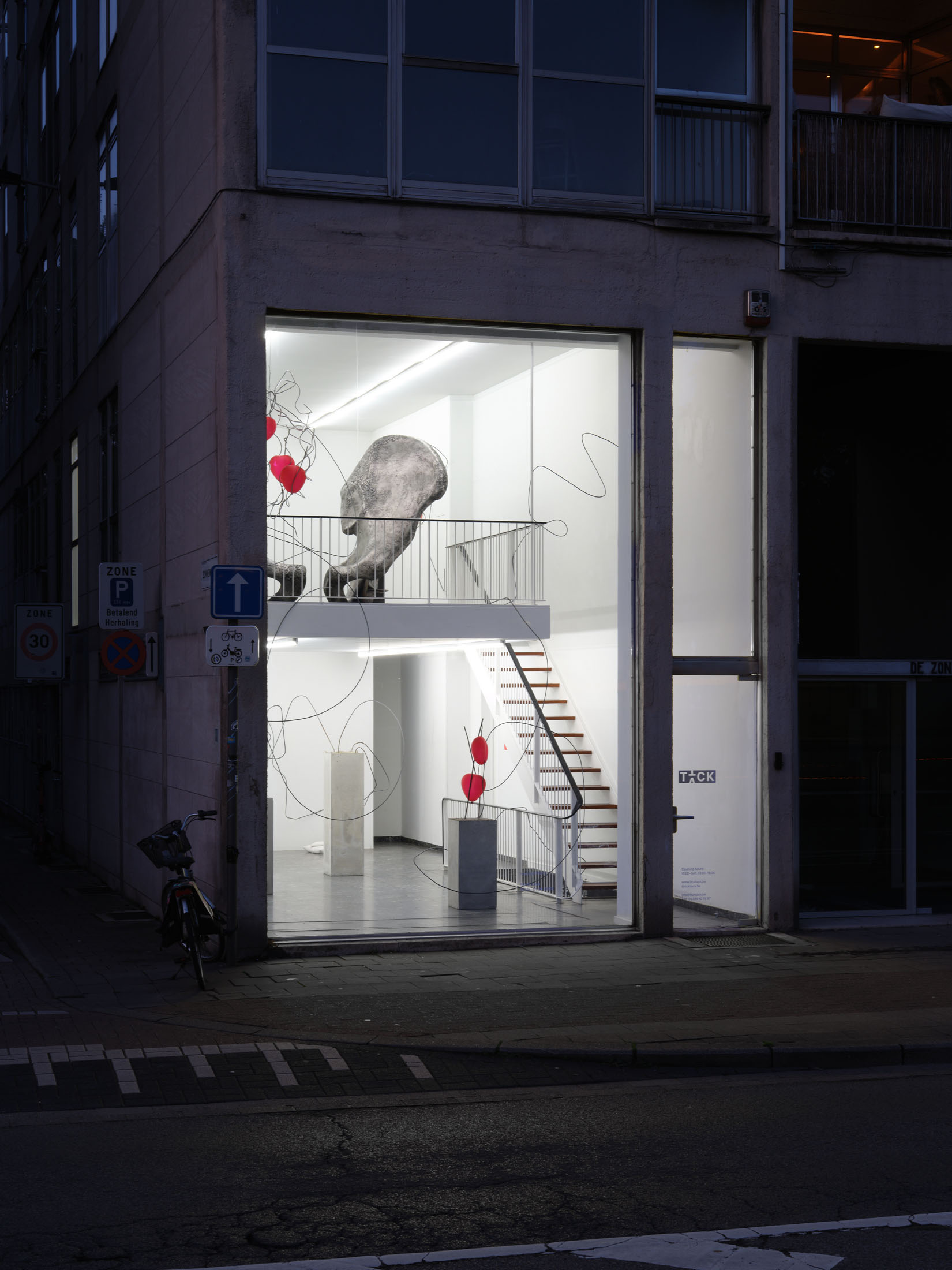 Hannah Perry at Tick Tack, Antwerp